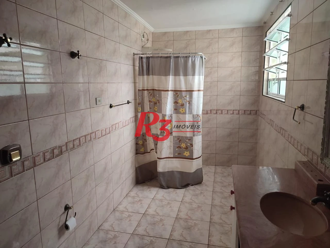 Casa com 3 dormitórios à venda, 290 m² por R$ 2.200.000,00 - Boqueirão - Santos/SP