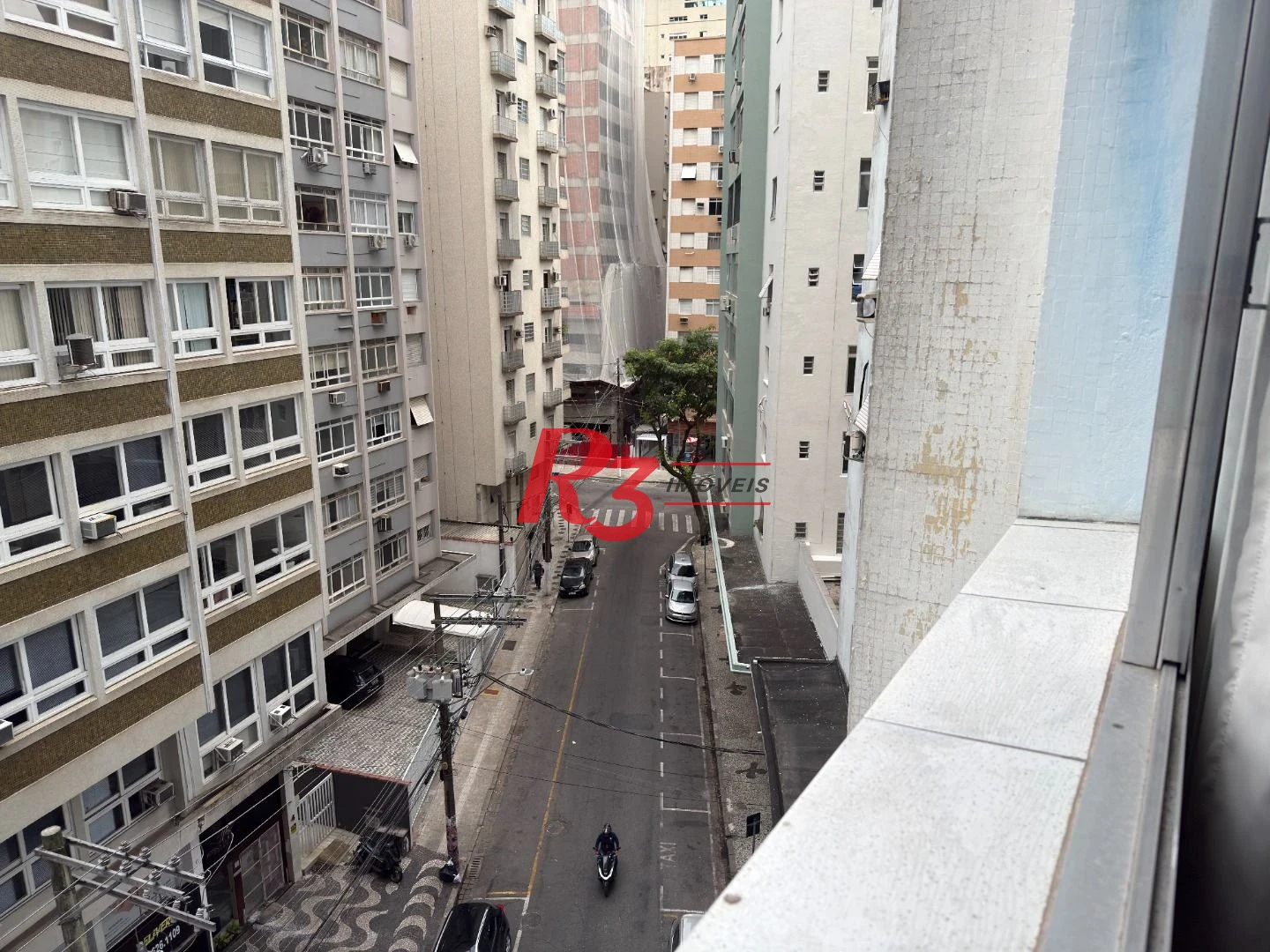 Apartamento para alugar, 69 m² por R$ 3.500,00/mês - Gonzaga - Santos/SP