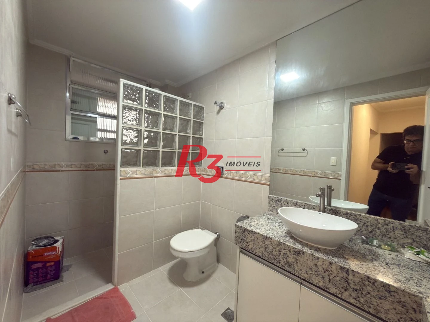 Apartamento para alugar, 69 m² por R$ 3.500,00/mês - Gonzaga - Santos/SP