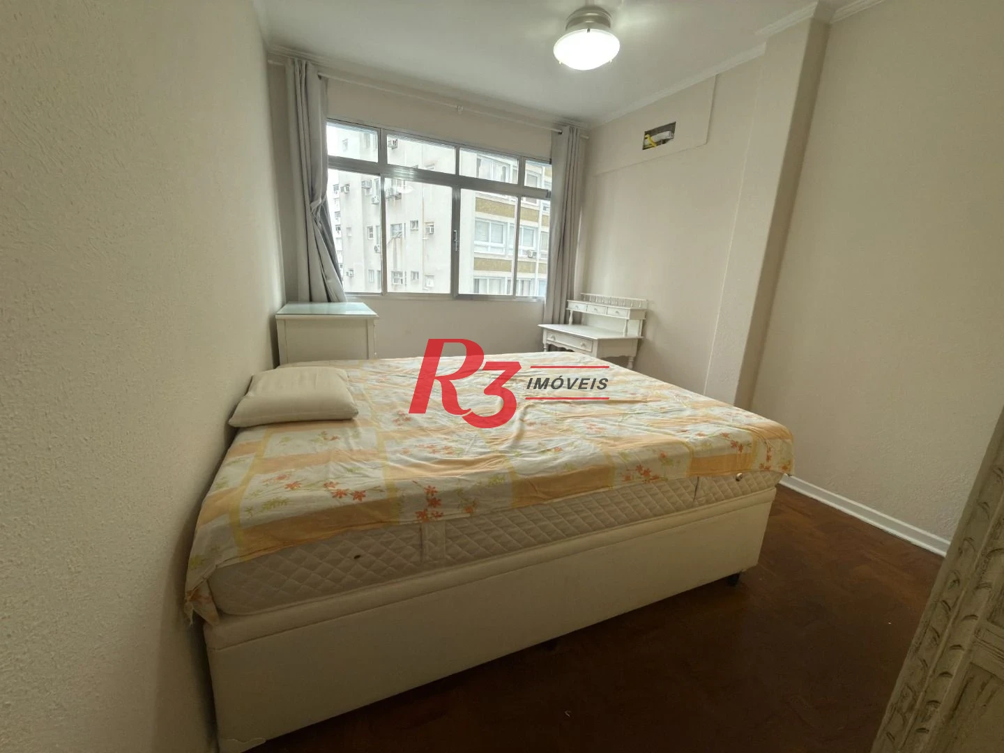 Apartamento para alugar, 69 m² por R$ 3.500,00/mês - Gonzaga - Santos/SP
