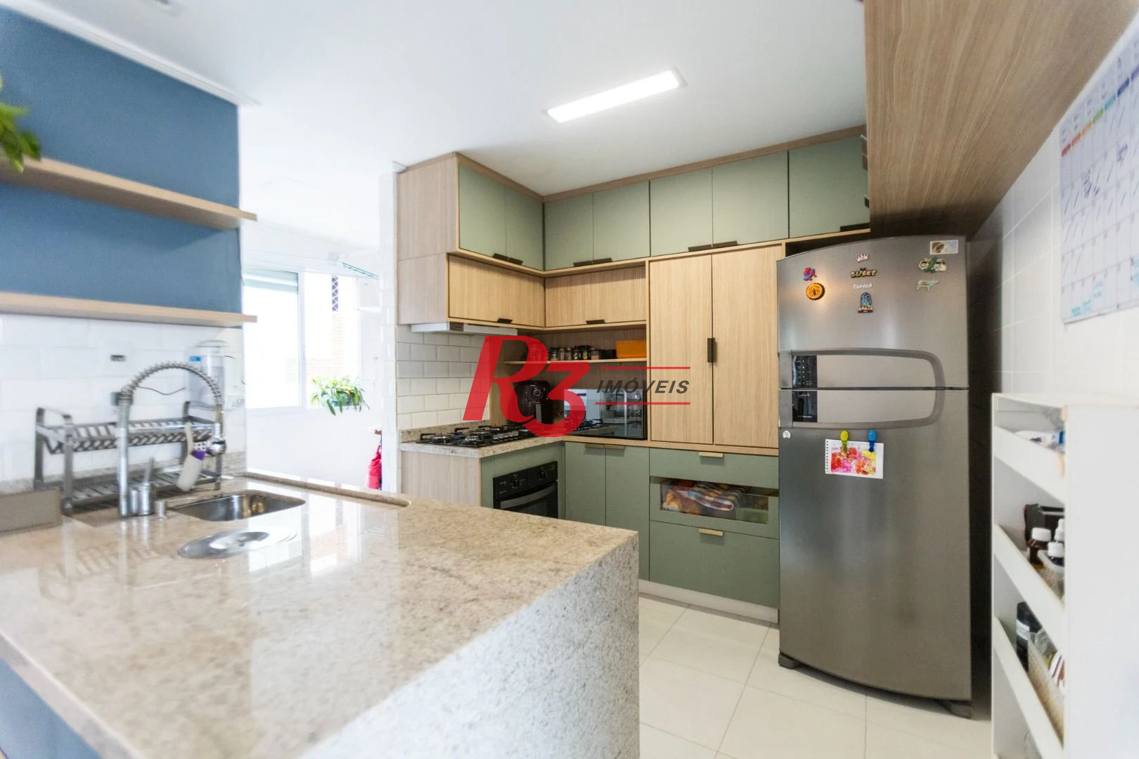 Apartamento à venda, 104 m² por R$ 720.000,00 - Marapé - Santos/SP