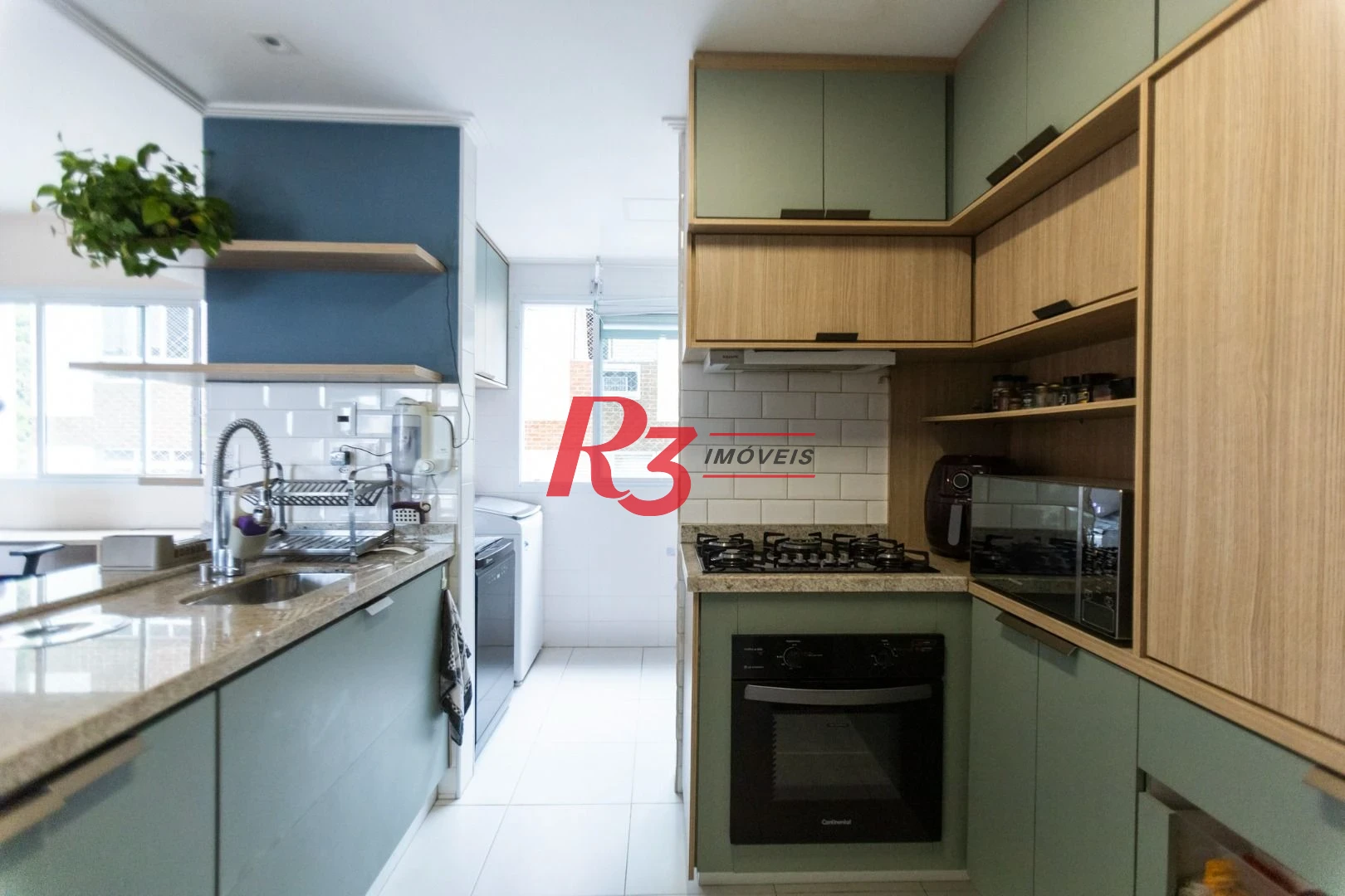 Apartamento à venda, 104 m² por R$ 720.000,00 - Marapé - Santos/SP