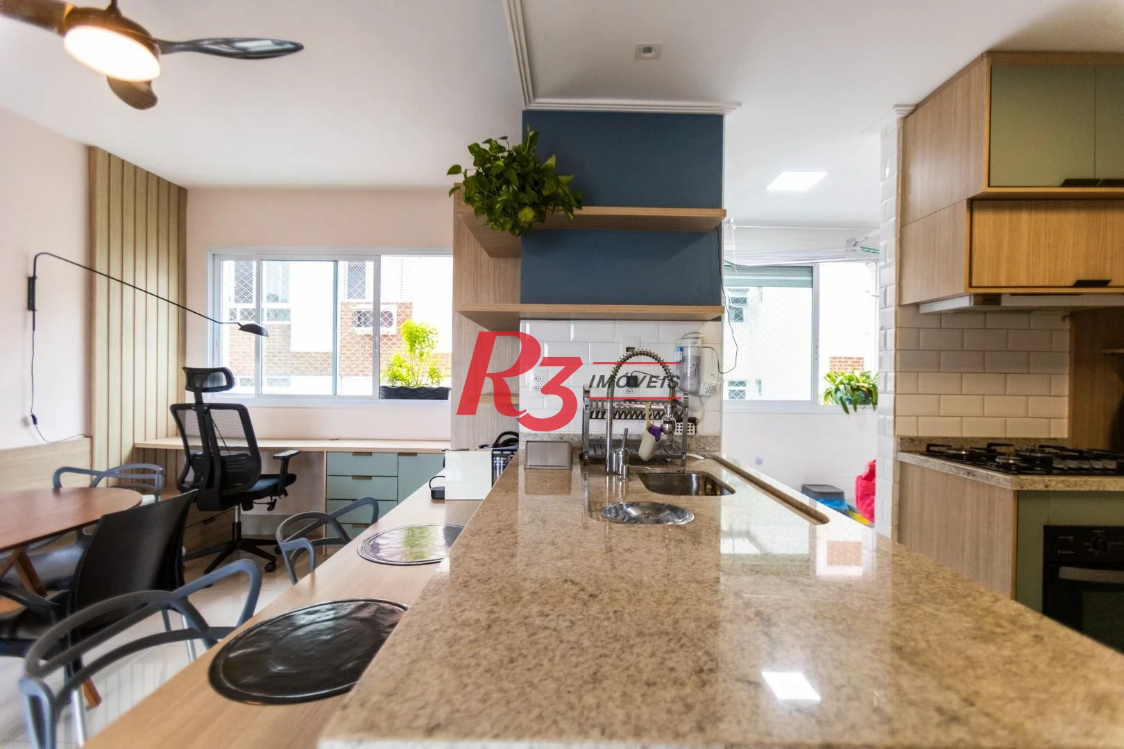 Apartamento à venda, 104 m² por R$ 720.000,00 - Marapé - Santos/SP