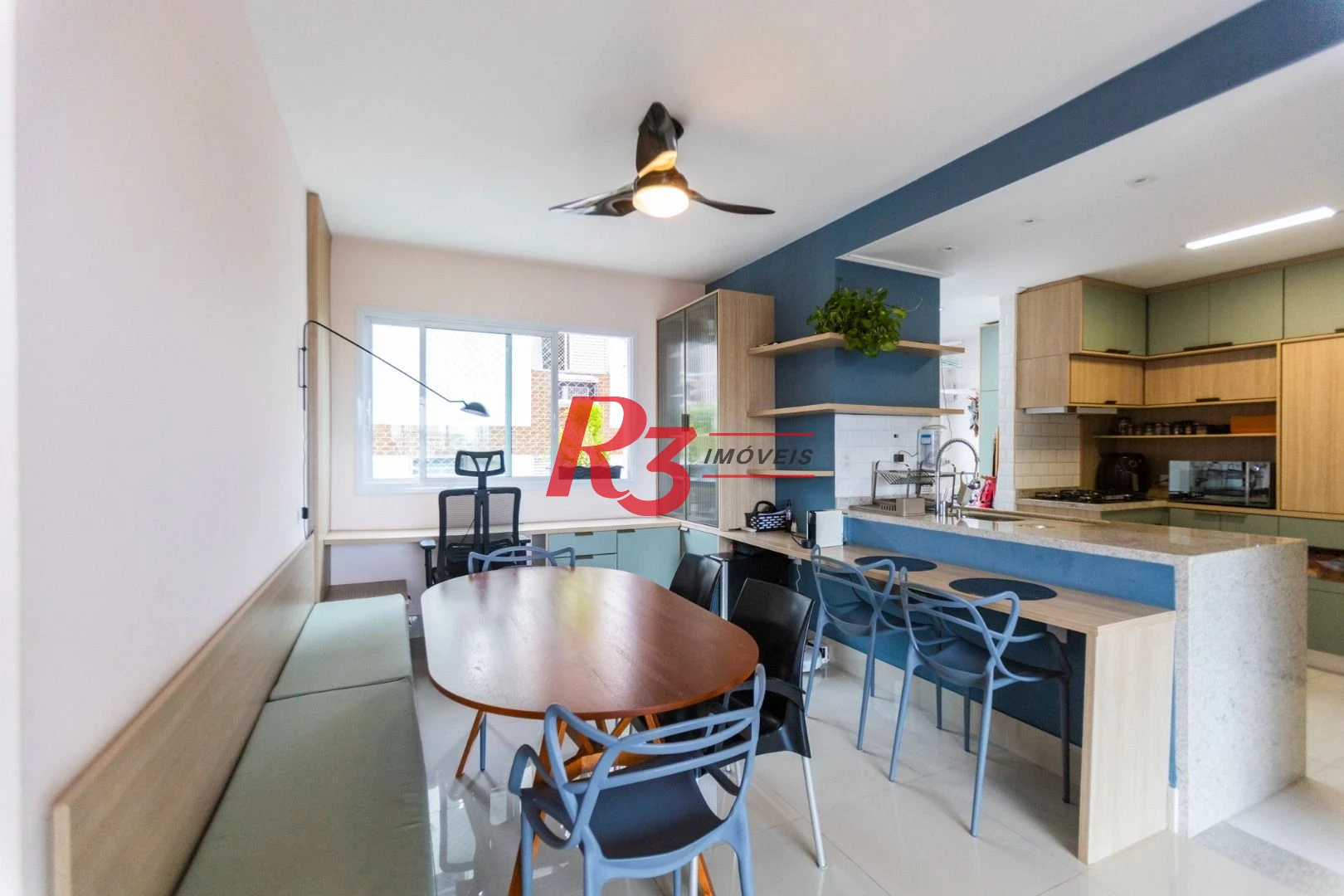 Apartamento à venda, 104 m² por R$ 720.000,00 - Marapé - Santos/SP