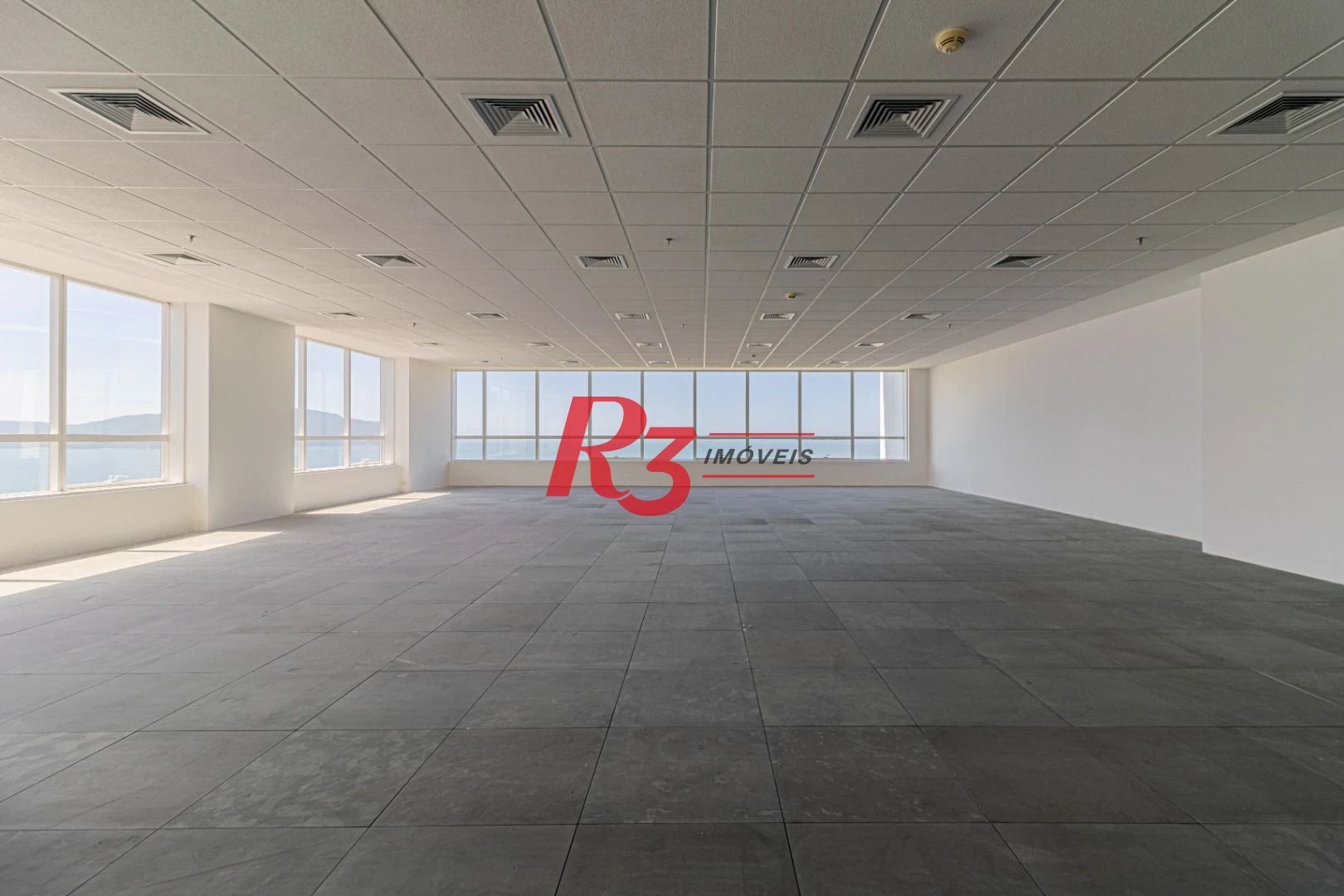 Sala para alugar, 238 m² por R$ 18.612,40/mês - José Menino - Santos/SP