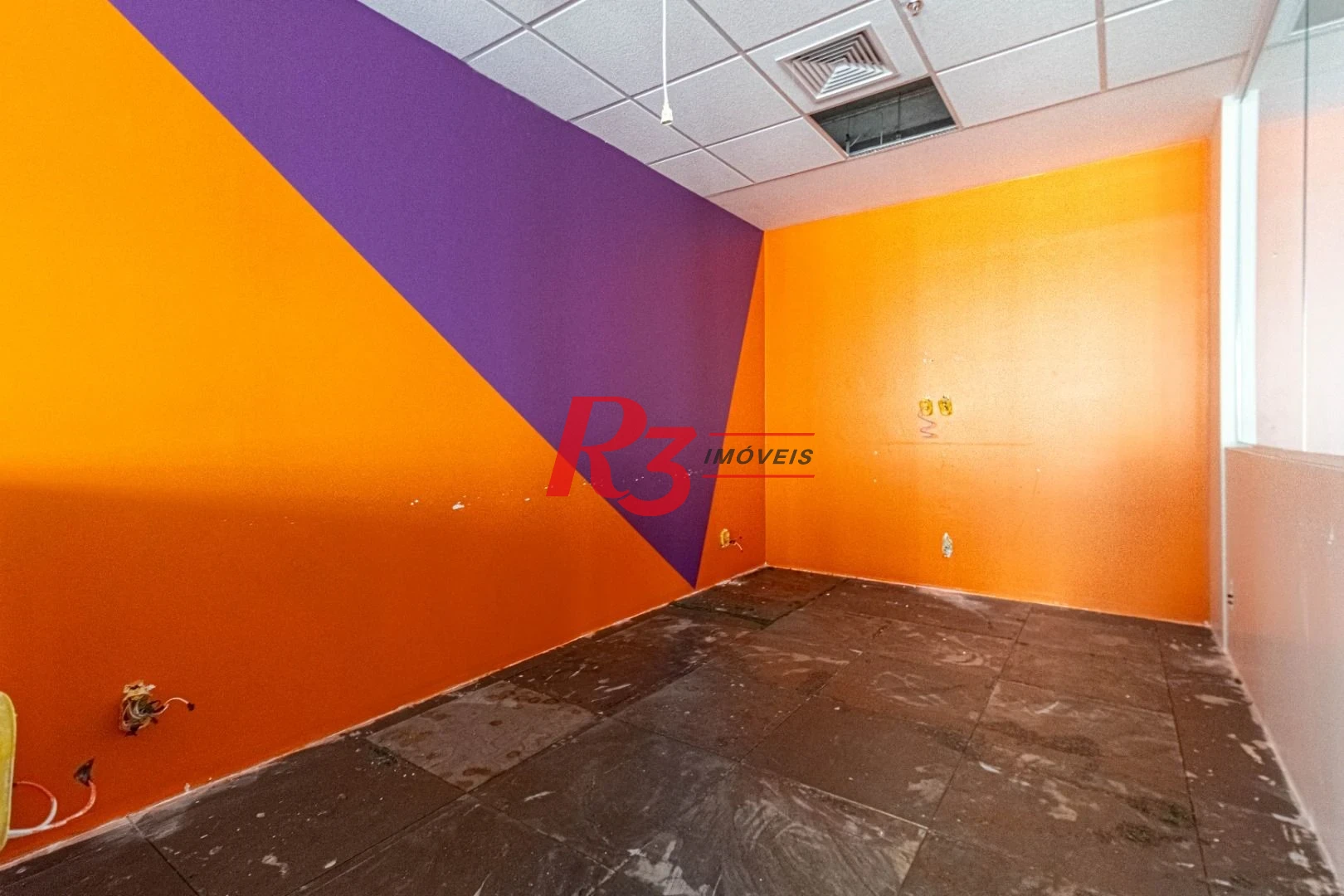 Sala, 278 m² - venda por R$ 3.342.960,00 ou aluguel por R$ 23.913,47/mês - José Menino - Santos/SP