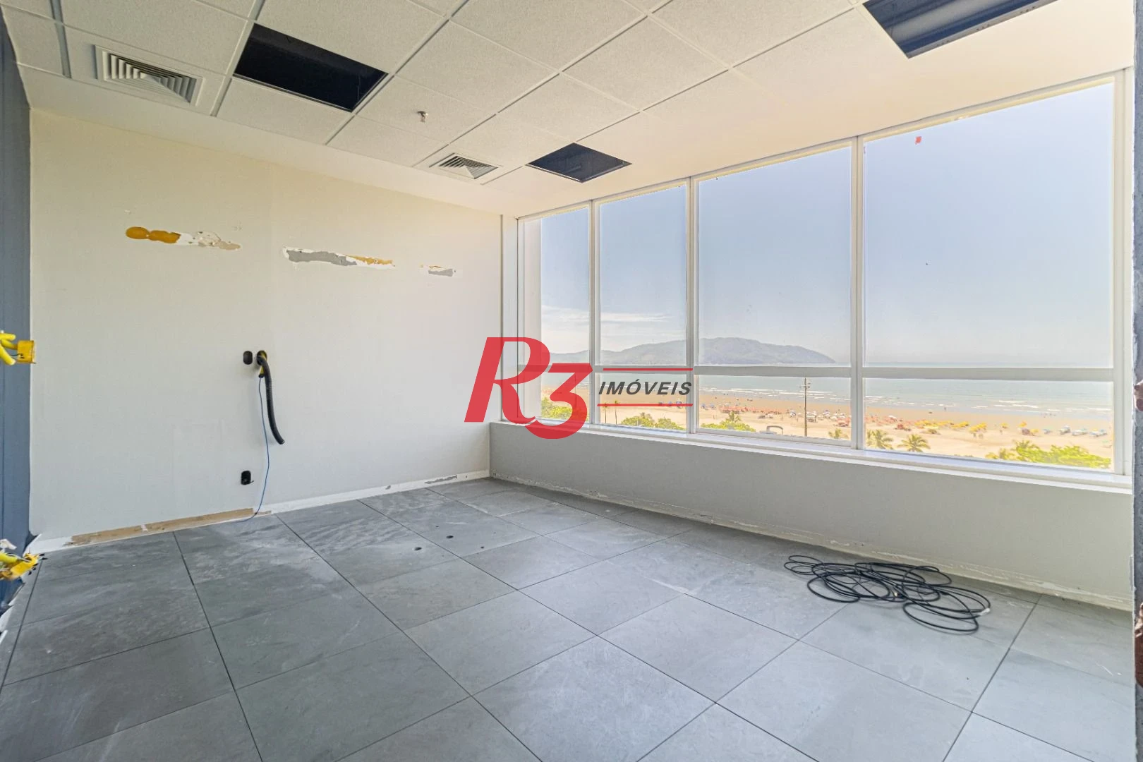 Sala, 278 m² - venda por R$ 3.342.960,00 ou aluguel por R$ 23.913,47/mês - José Menino - Santos/SP