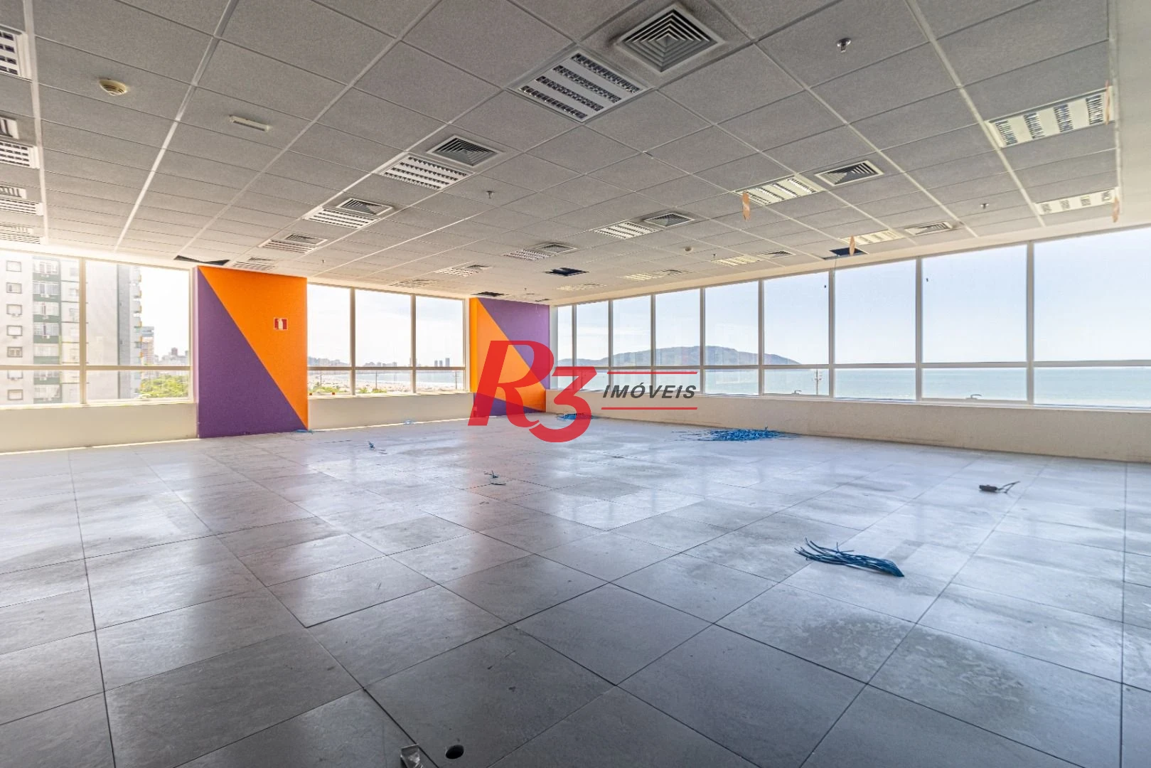 Sala para alugar, 278 m² por R$ 20.917,75/mês - José Menino - Santos/SP
