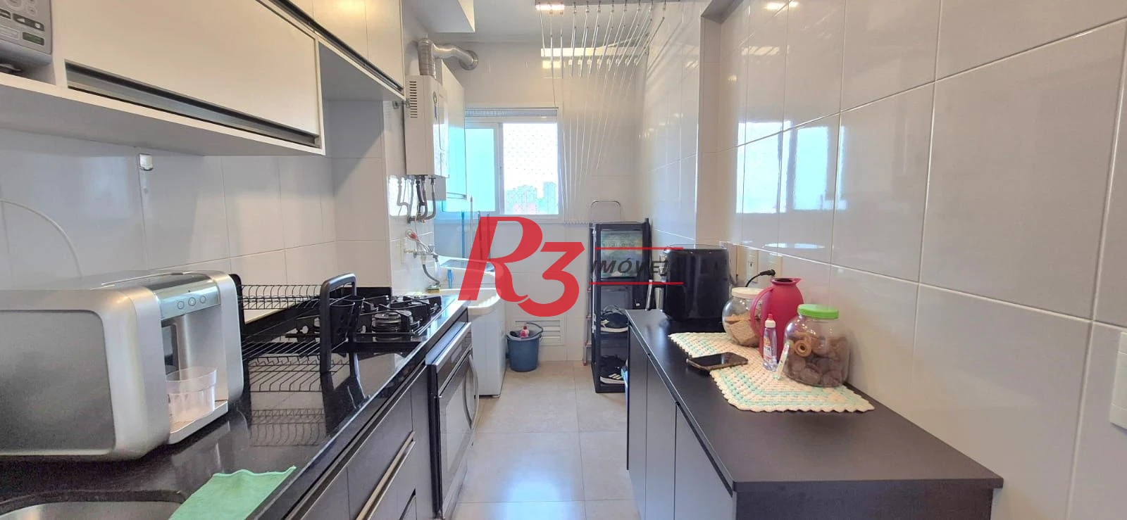 Apartamento com 2 dormitórios à venda, 63 m² por R$ 770.000,00 - Campo Grande - Santos/SP
