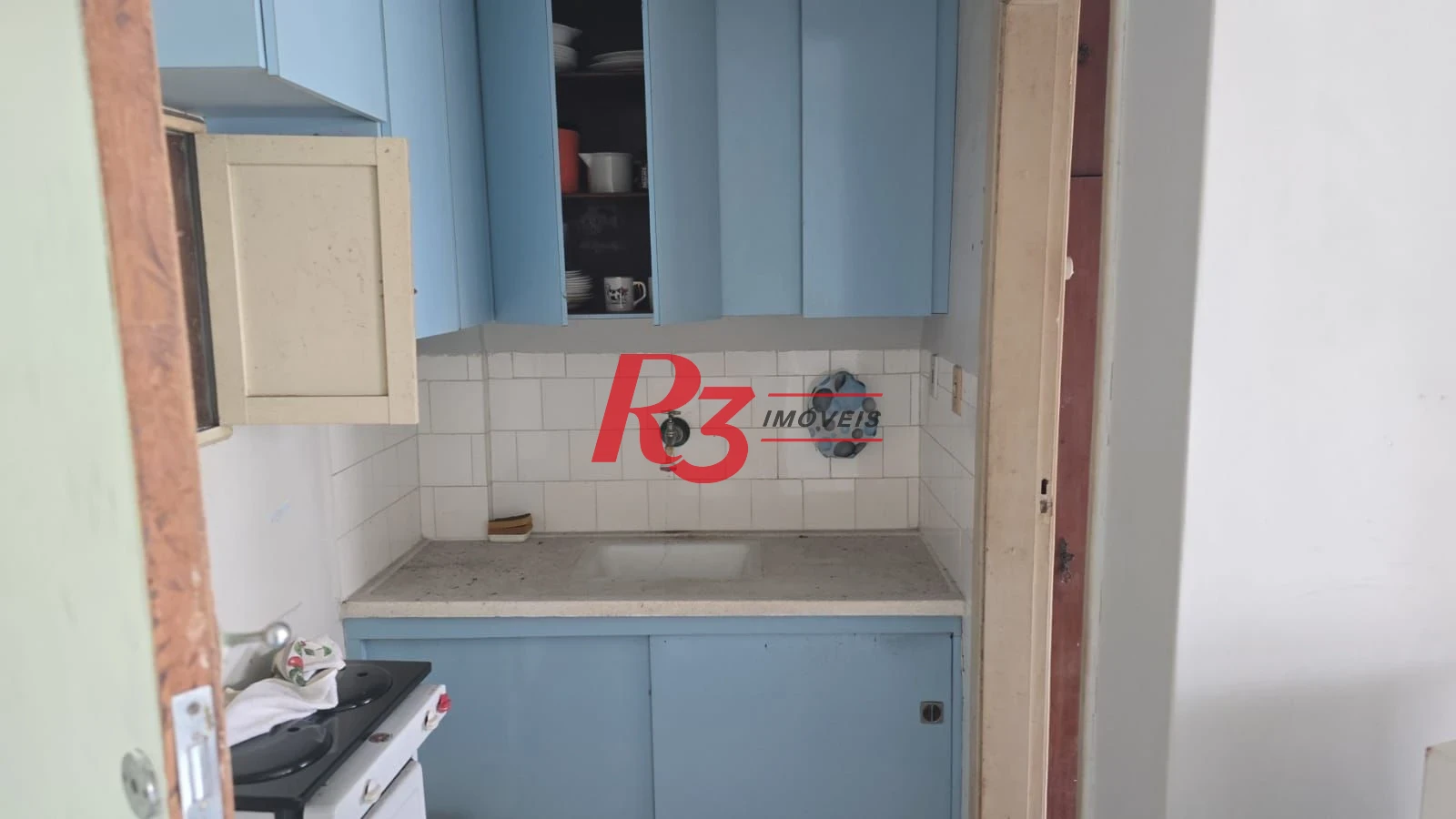 Kitnet à venda, 27 m² por R$ 345.000,00 - Embaré - Santos/SP