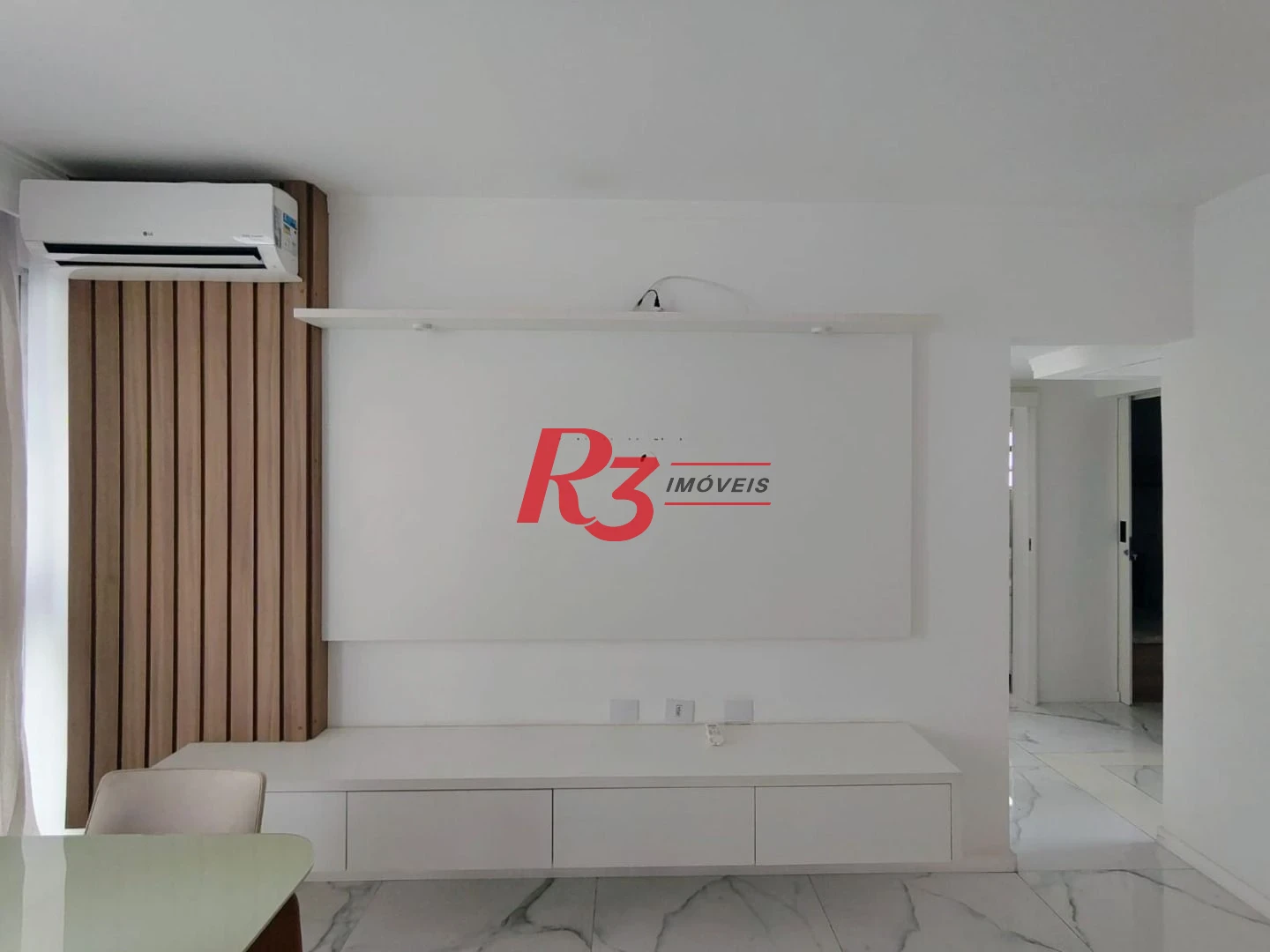 Apartamento com 2 dormitórios para alugar, 85 m² por R$ 6.000,00/mês - Ponta da Praia - Santos/SP