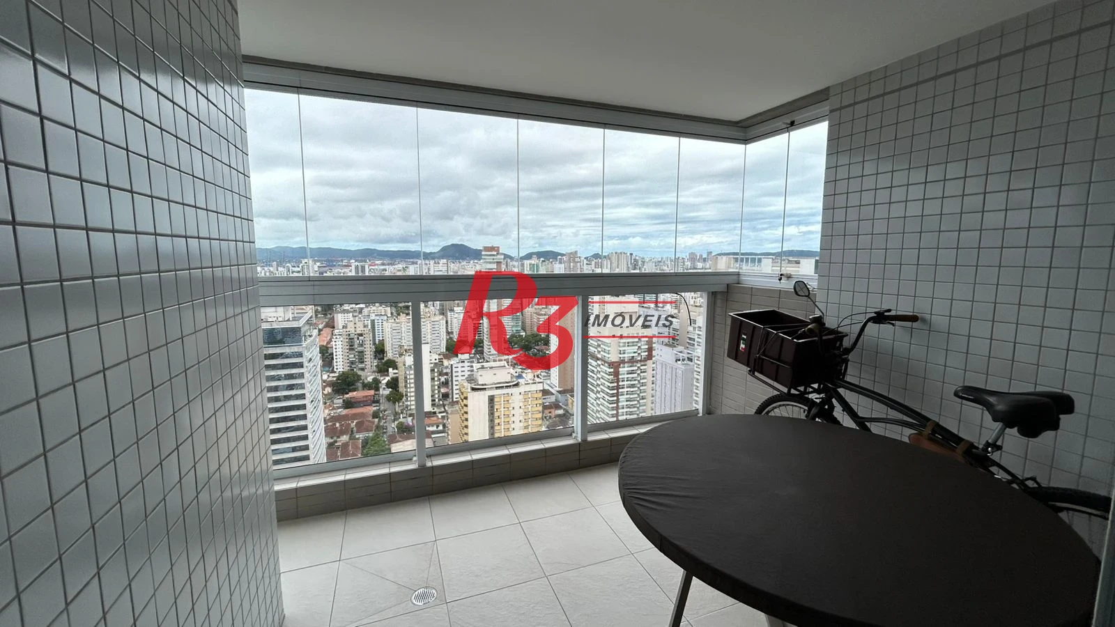 Apartamento à venda, 83 m² por R$ 1.490.000,00 - Gonzaga - Santos/SP
