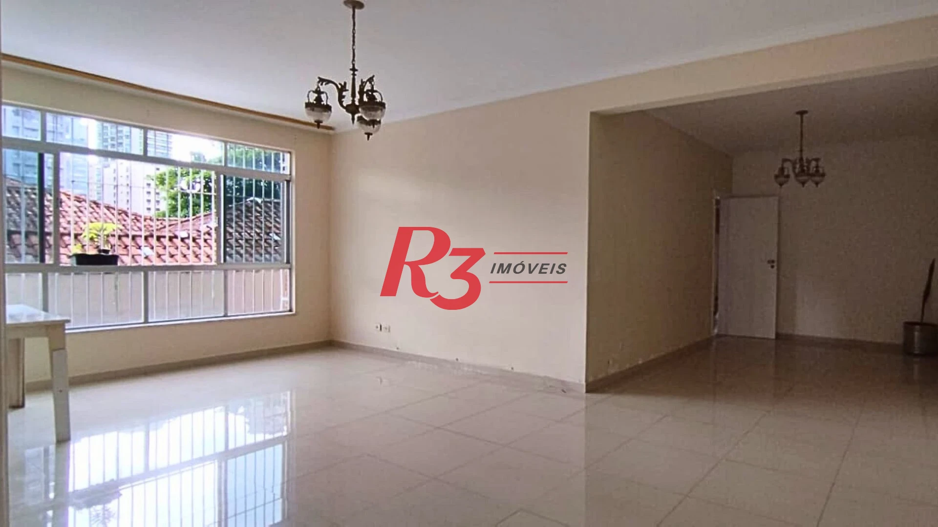Apartamento com 3 dormitórios à venda, 135 m² por R$ 790.000,00 - Pompéia - Santos/SP