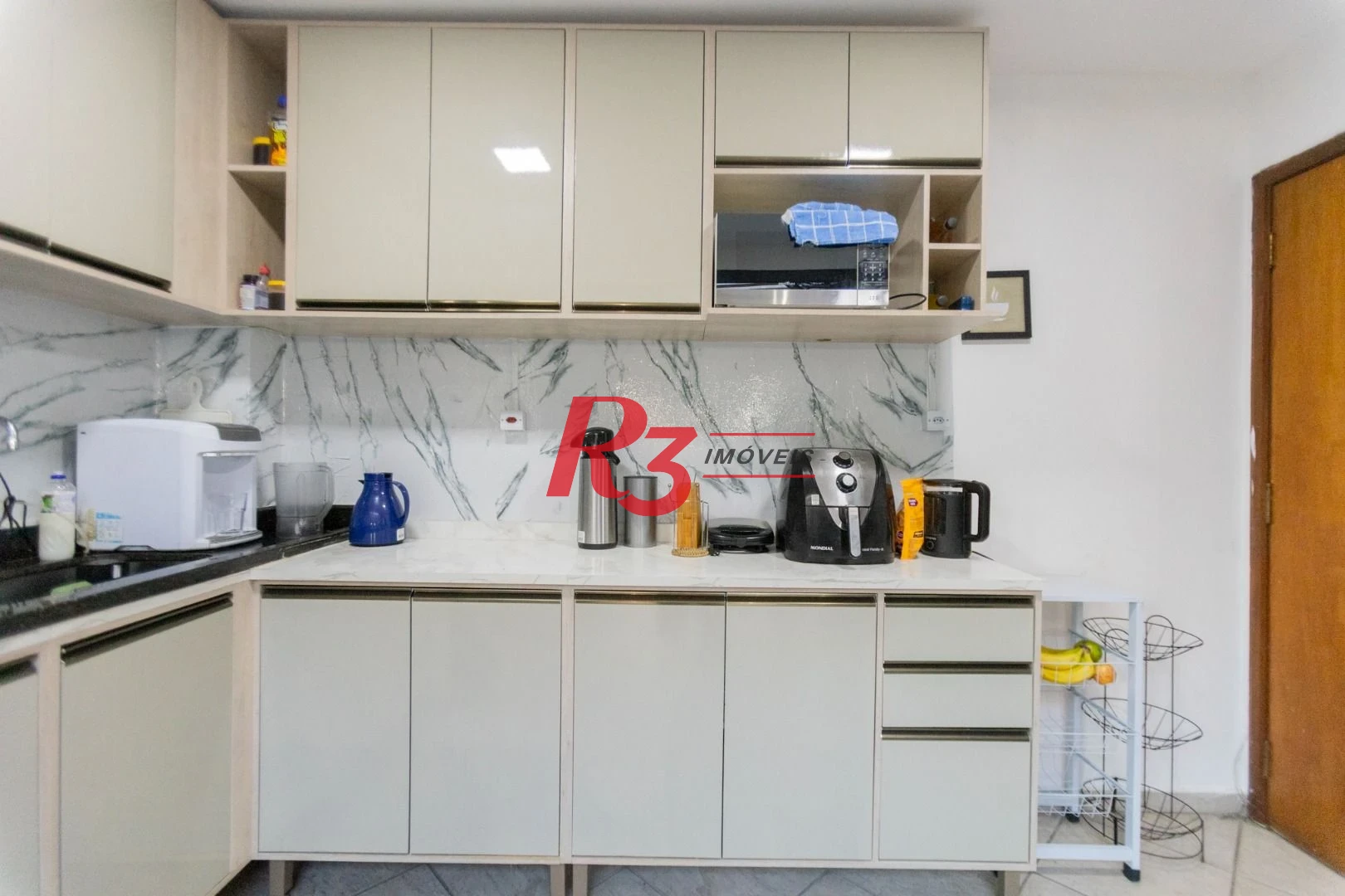 Apartamento Duplex com 3 dormitórios à venda, 160 m² por R$ 1.100.000,00 - Encruzilhada - Santos/SP