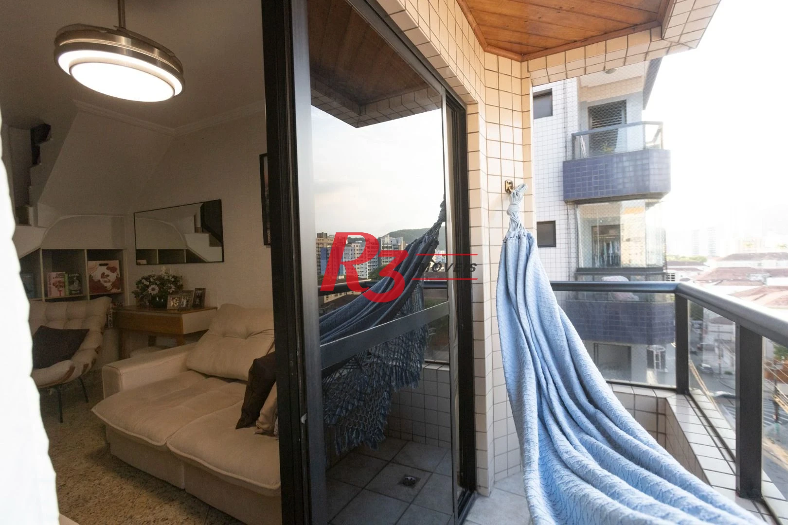 Apartamento Duplex com 3 dormitórios à venda, 160 m² por R$ 1.100.000,00 - Encruzilhada - Santos/SP
