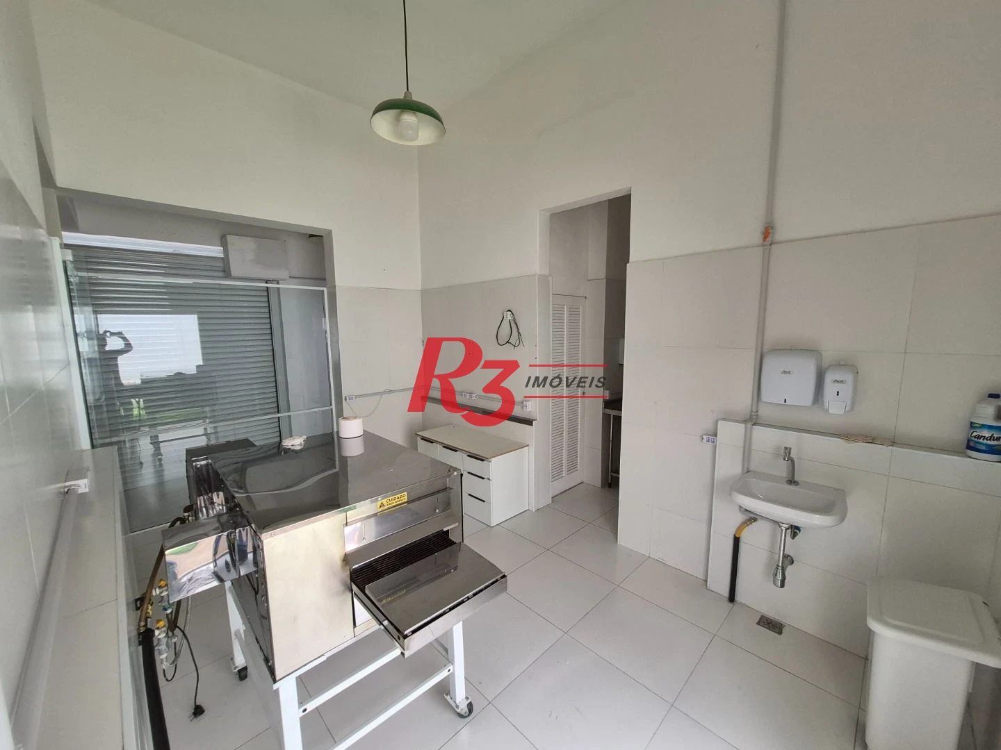 Loja, 75 m² - venda por R$ 450.000,00 ou aluguel por R$ 4.800,00/mês - Campo Grande - Santos/SP