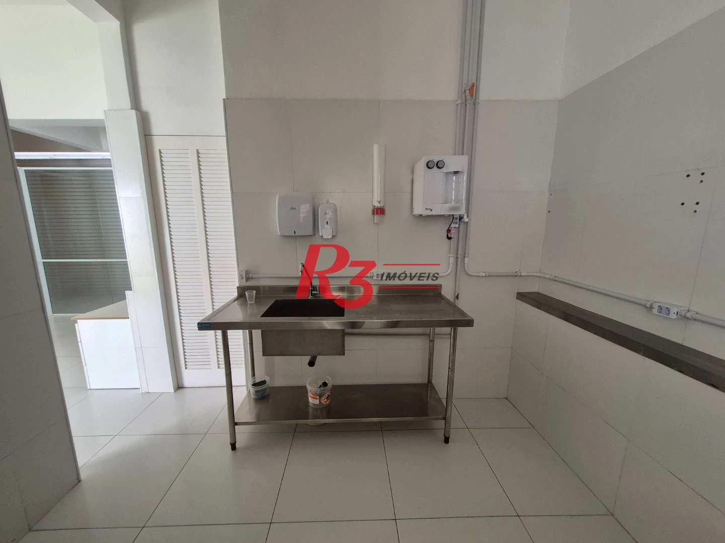 Loja, 75 m² - venda por R$ 450.000,00 ou aluguel por R$ 4.800,00/mês - Campo Grande - Santos/SP