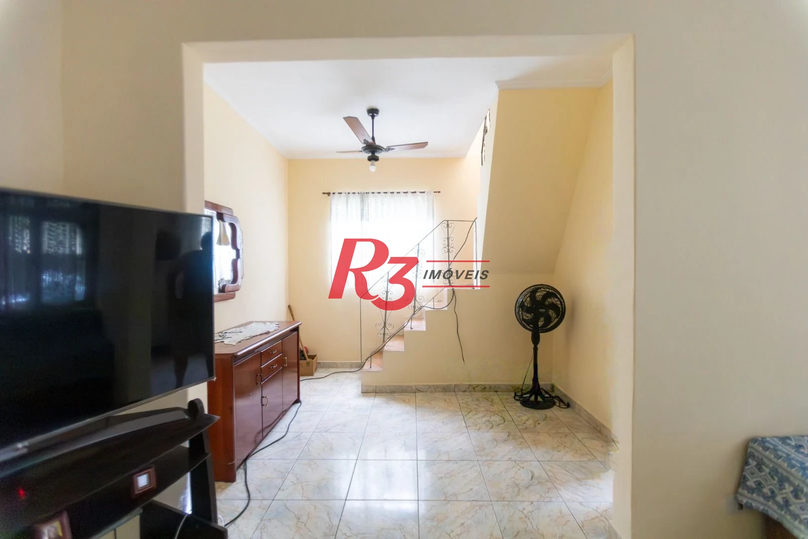 Sobrado à venda, 117 m² por R$ 470.000,00 - Estuário - Santos/SP