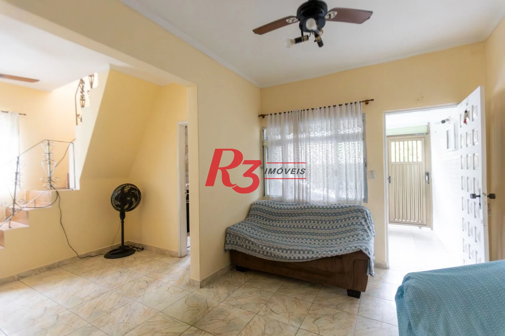 Sobrado à venda, 117 m² por R$ 470.000,00 - Estuário - Santos/SP
