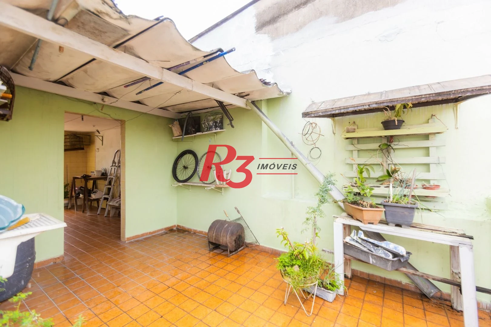 Sobrado à venda, 117 m² por R$ 470.000,00 - Estuário - Santos/SP