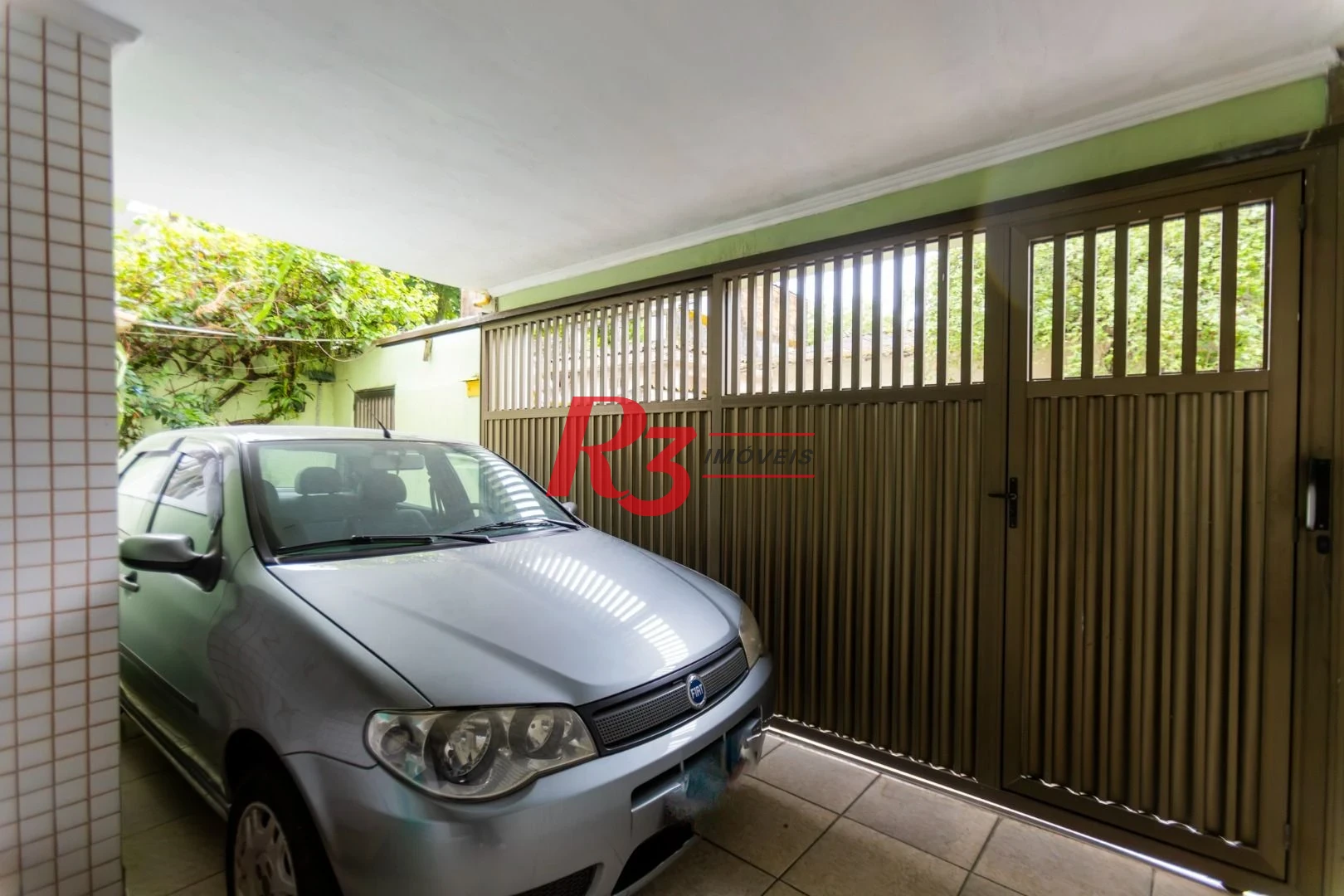 Sobrado à venda, 117 m² por R$ 470.000,00 - Estuário - Santos/SP