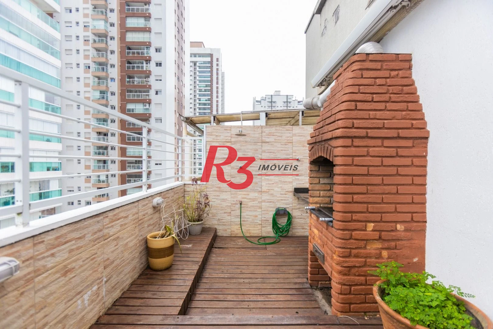 Cobertura com 3 dormitórios à venda, 149 m² por R$ 1.850.000,00 - José Menino - Santos/SP