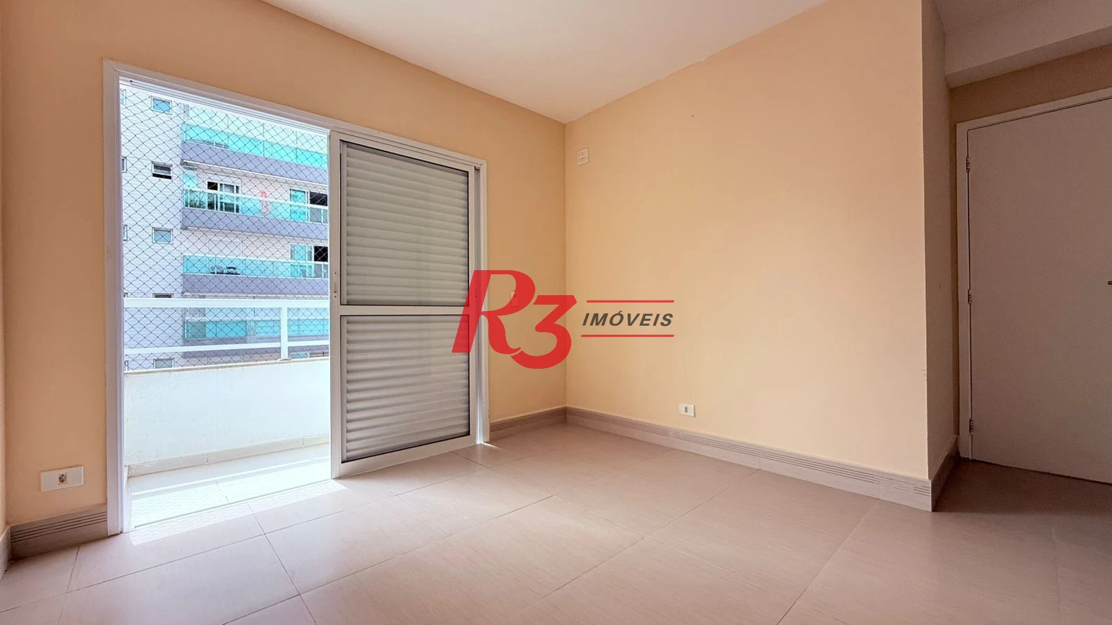 Apartamento com 2 dormitórios à venda, 73 m² por R$ 650.000,00 - José Menino - Santos/SP