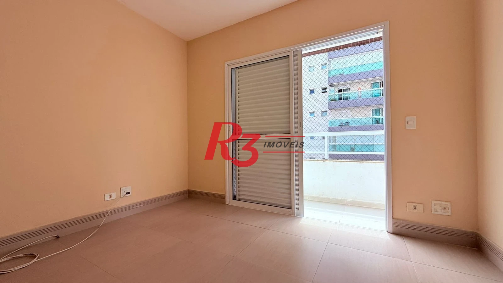 Apartamento com 2 dormitórios à venda, 73 m² por R$ 650.000,00 - José Menino - Santos/SP