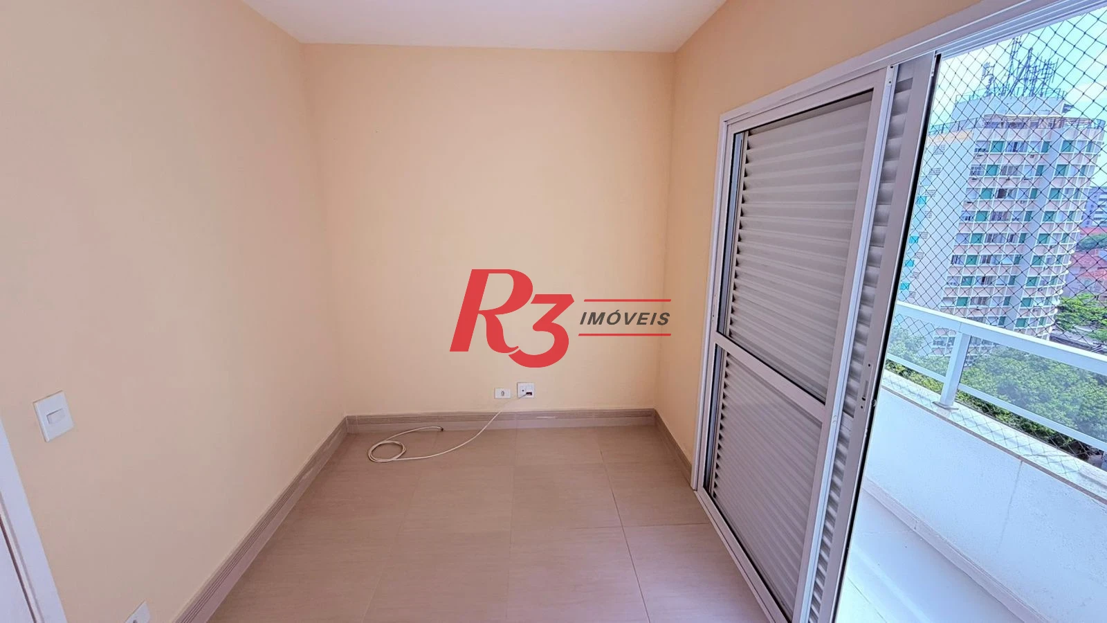 Apartamento com 2 dormitórios à venda, 73 m² por R$ 650.000,00 - José Menino - Santos/SP