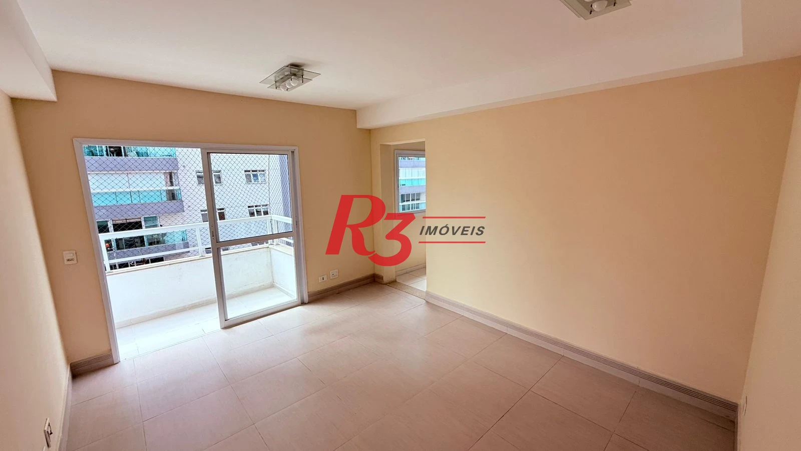 Apartamento com 2 dormitórios à venda, 73 m² por R$ 650.000,00 - José Menino - Santos/SP