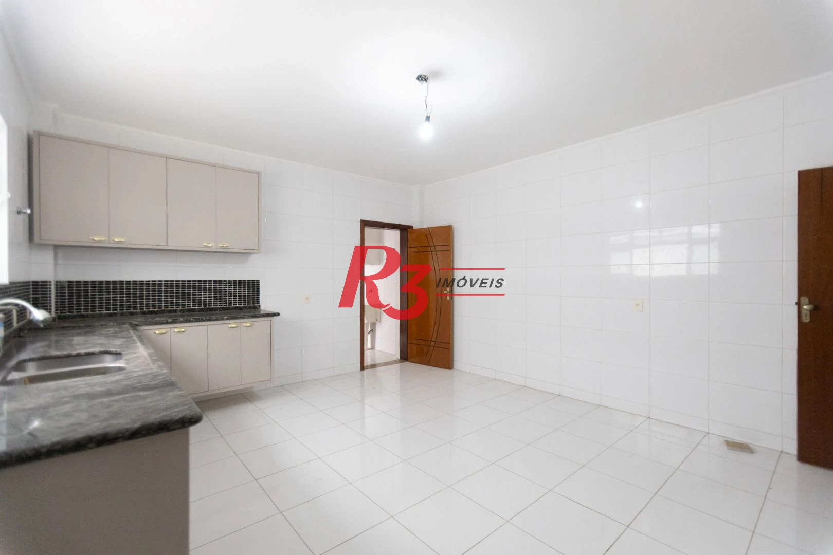 Sobrado, 430 m² - venda por R$ 2.500.000,00 ou aluguel por R$ 15.000,00/mês - Campo Grande - Santos/SP
