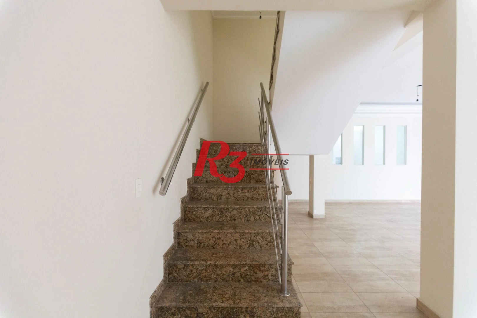 Sobrado, 430 m² - venda por R$ 2.500.000,00 ou aluguel por R$ 15.000,00/mês - Campo Grande - Santos/SP