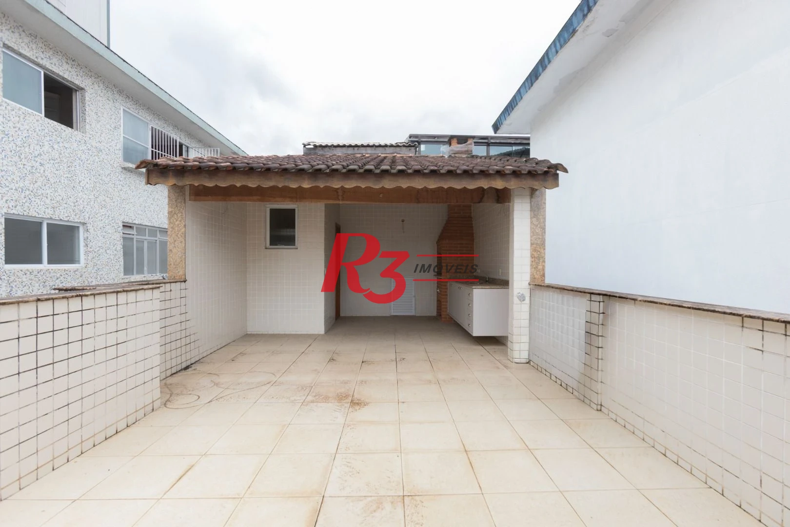 Sobrado, 430 m² - venda por R$ 2.500.000,00 ou aluguel por R$ 15.000,00/mês - Campo Grande - Santos/SP