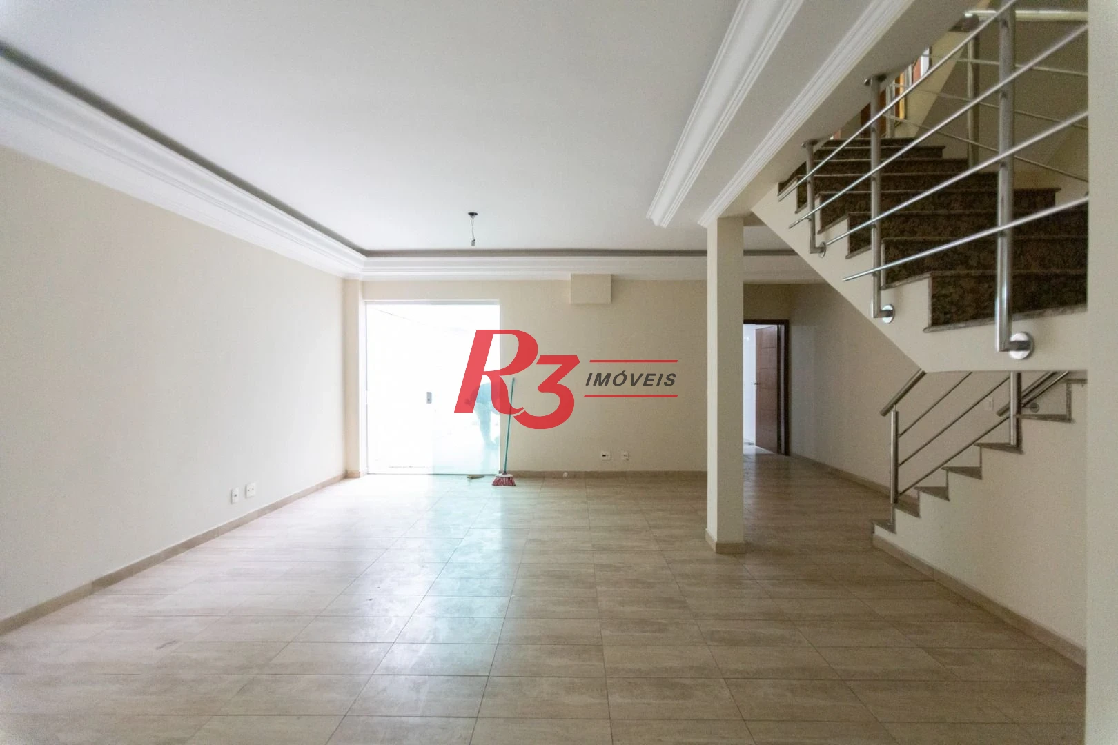 Sobrado, 430 m² - venda por R$ 2.500.000,00 ou aluguel por R$ 15.000,00/mês - Campo Grande - Santos/SP