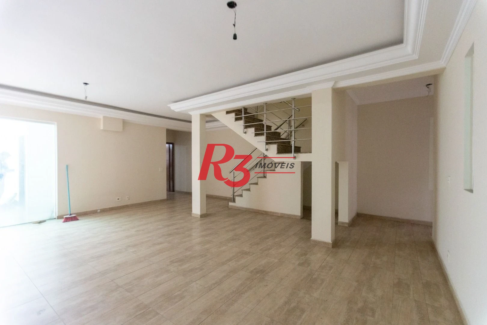 Sobrado, 430 m² - venda por R$ 2.500.000,00 ou aluguel por R$ 15.000,00/mês - Campo Grande - Santos/SP