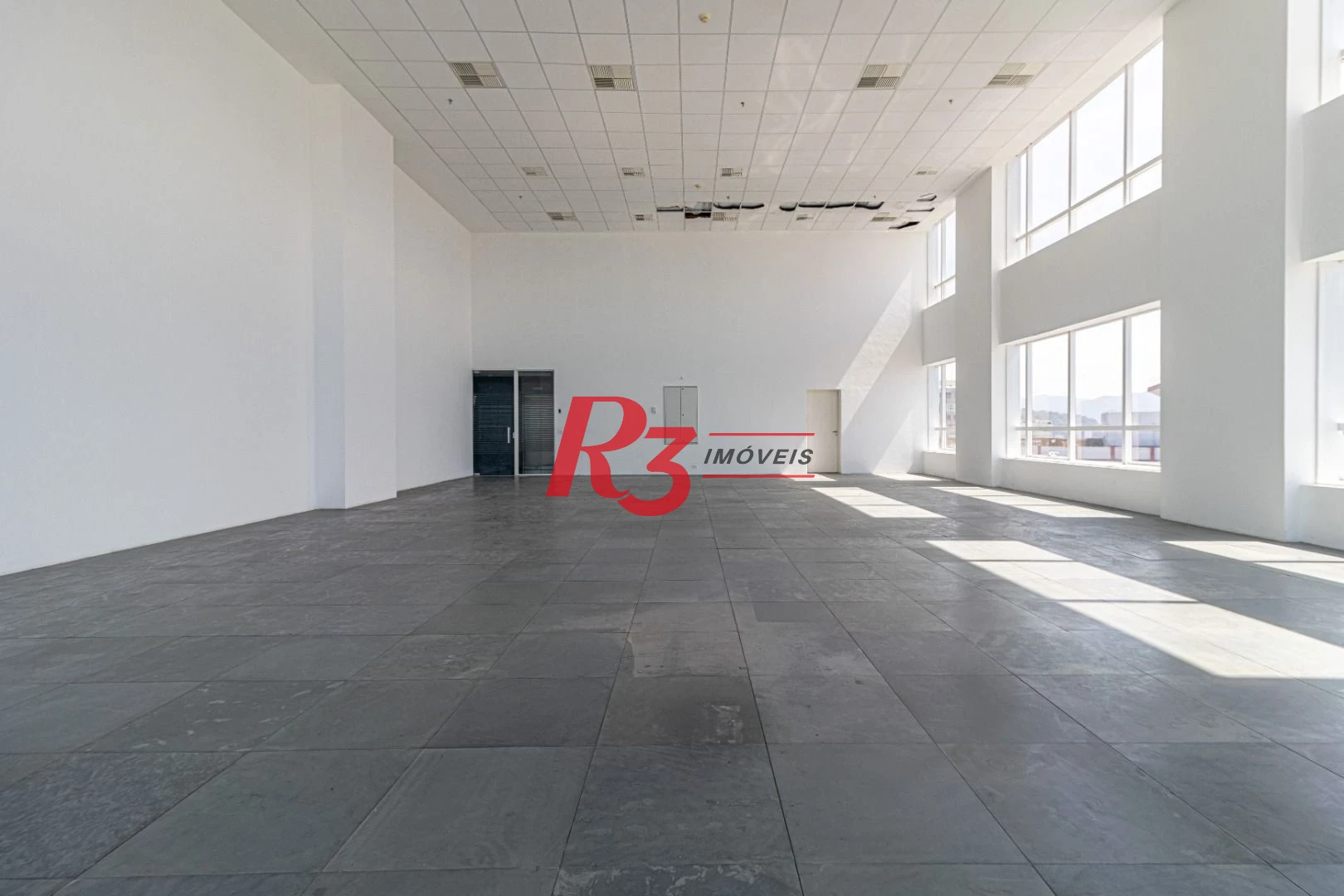 Sala, 538 m² - venda por R$ 8.000.000,00 ou aluguel por R$ 48.764,59/mês - José Menino - Santos/SP