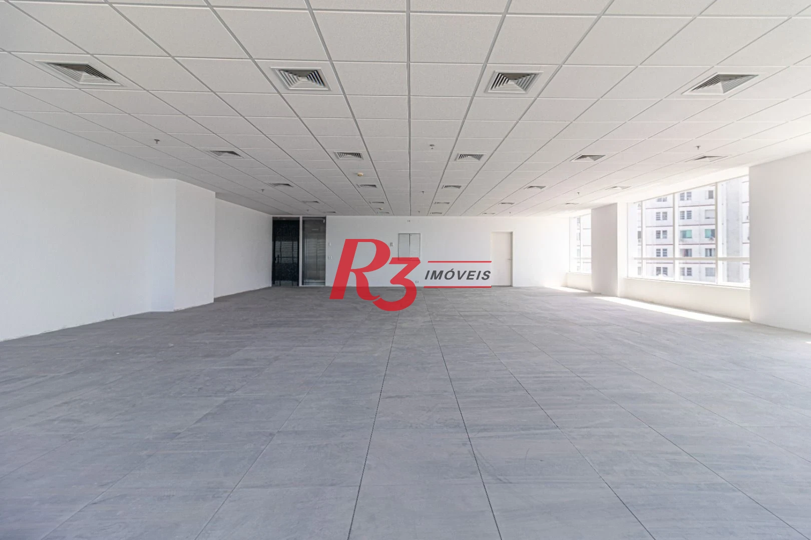 Sala para alugar, 517 m² por R$ 39.276,64/mês - José Menino - Santos/SP