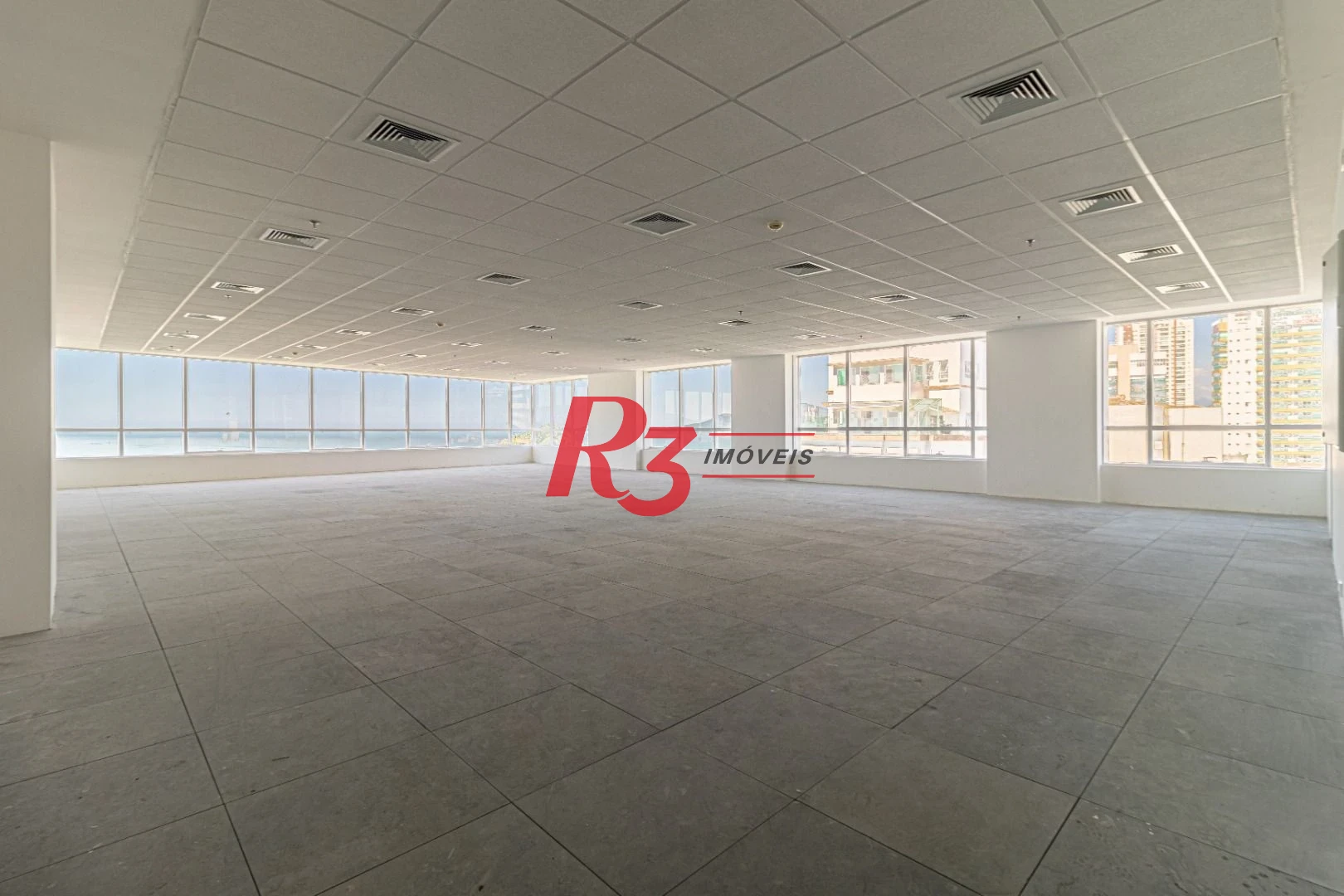 Sala para alugar, 517 m² por R$ 45.188,19/mês - José Menino - Santos/SP