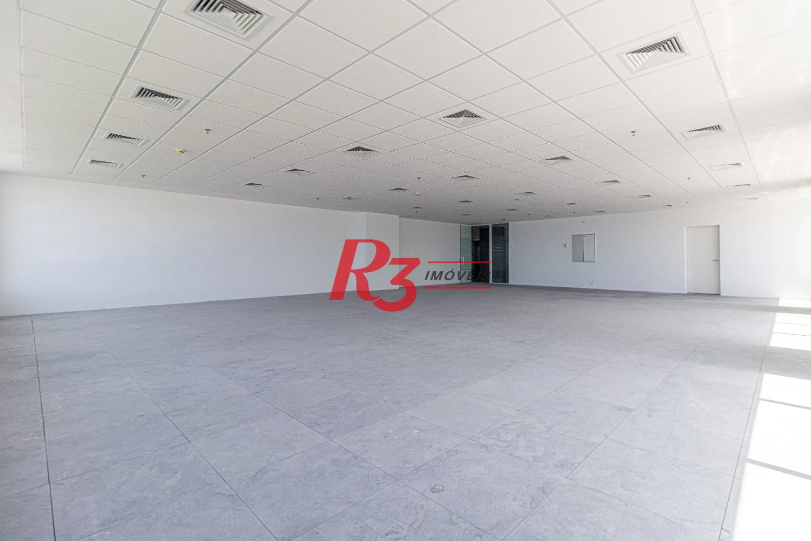 Sala para alugar, 517 m² por R$ 45.188,19/mês - José Menino - Santos/SP