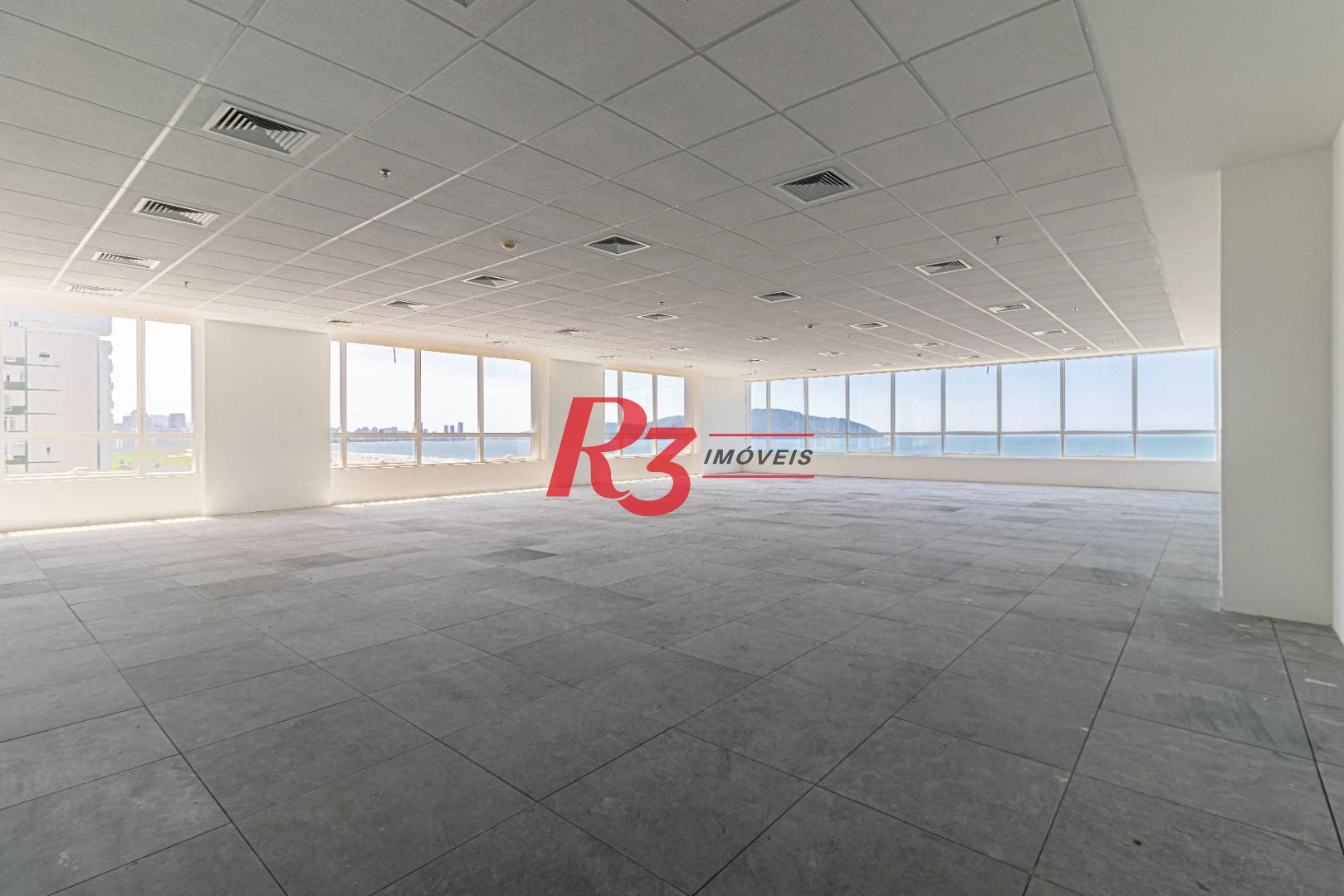 Sala para alugar, 517 m² por R$ 44.493,39/mês - José Menino - Santos/SP