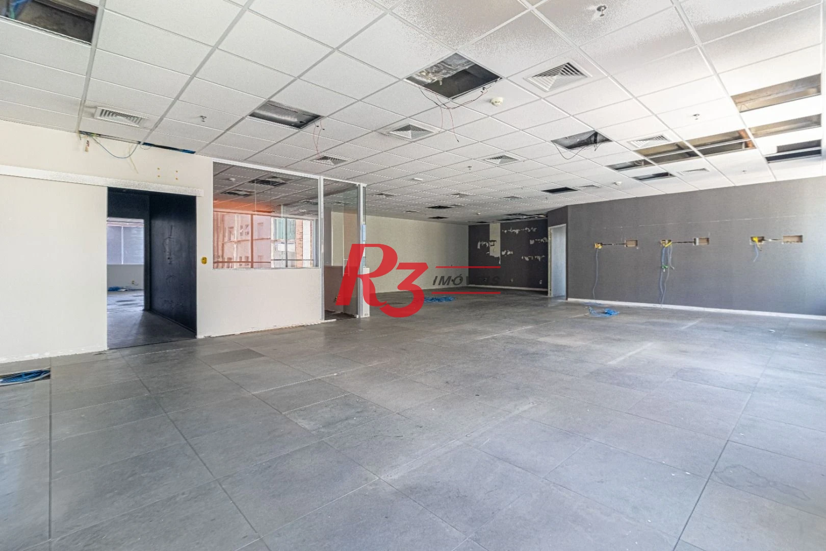 Sala, 517 m² - venda por R$ 6.204.360,00 ou aluguel por R$ 44.493,39/mês - José Menino - Santos/SP