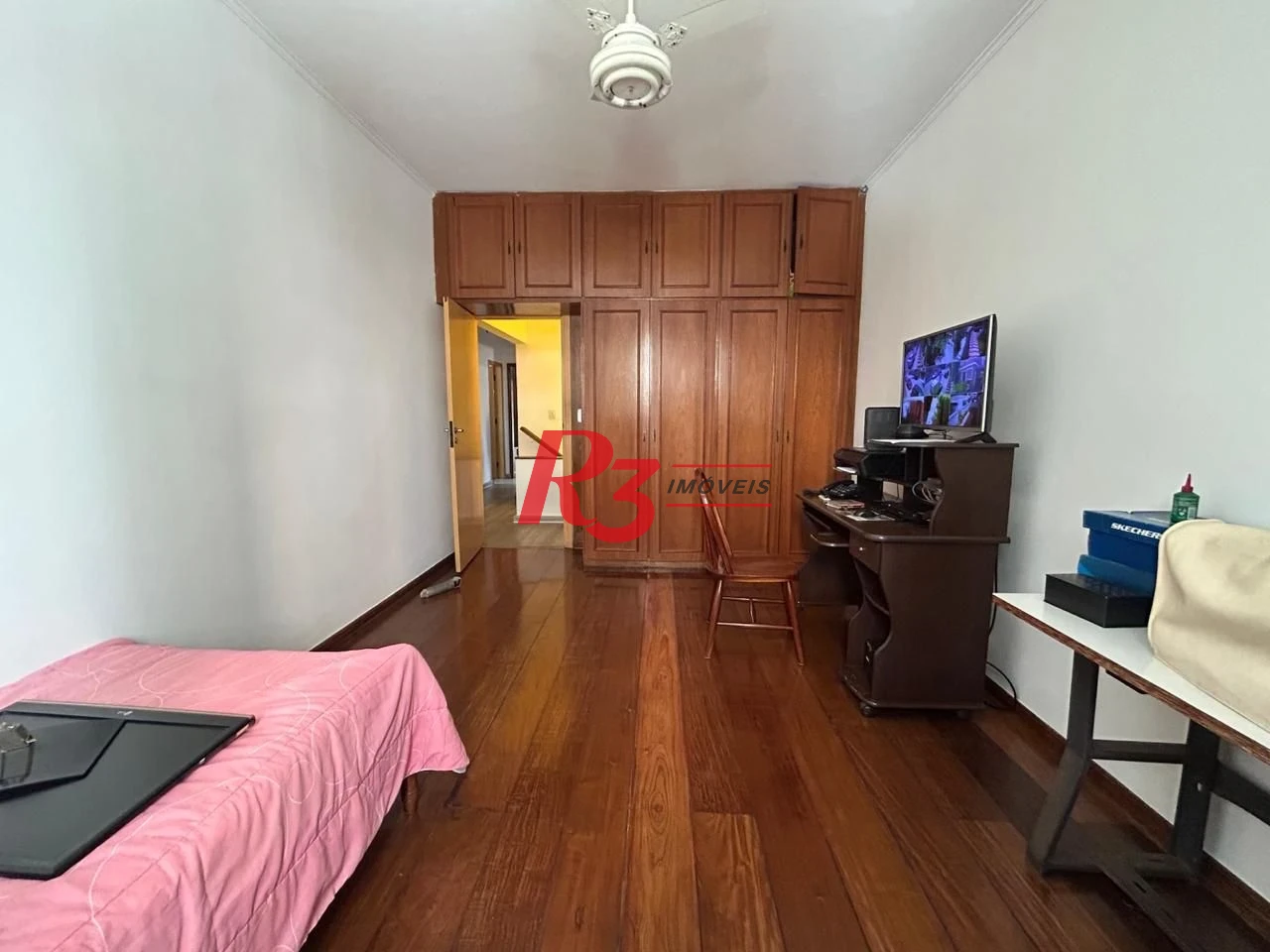 Casa à venda, 350 m² por R$ 6.390.000,00 - Ponta da Praia - Santos/SP