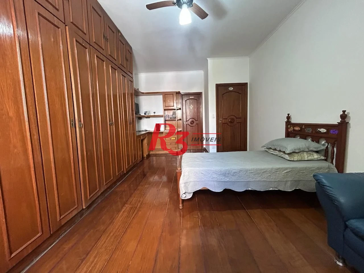 Casa à venda, 350 m² por R$ 6.390.000,00 - Ponta da Praia - Santos/SP