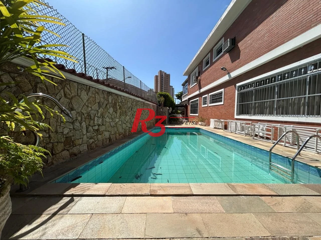 Casa à venda, 350 m² por R$ 6.390.000,00 - Ponta da Praia - Santos/SP