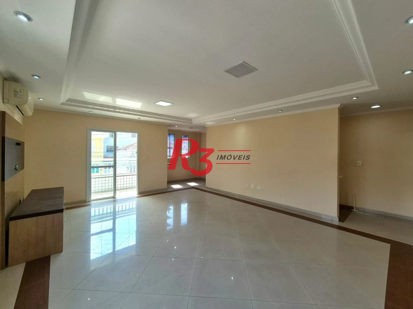 Casa com 3 dormitórios à venda, 165 m² por R$ 1.060.000,00 - Campo Grande - Santos/SP