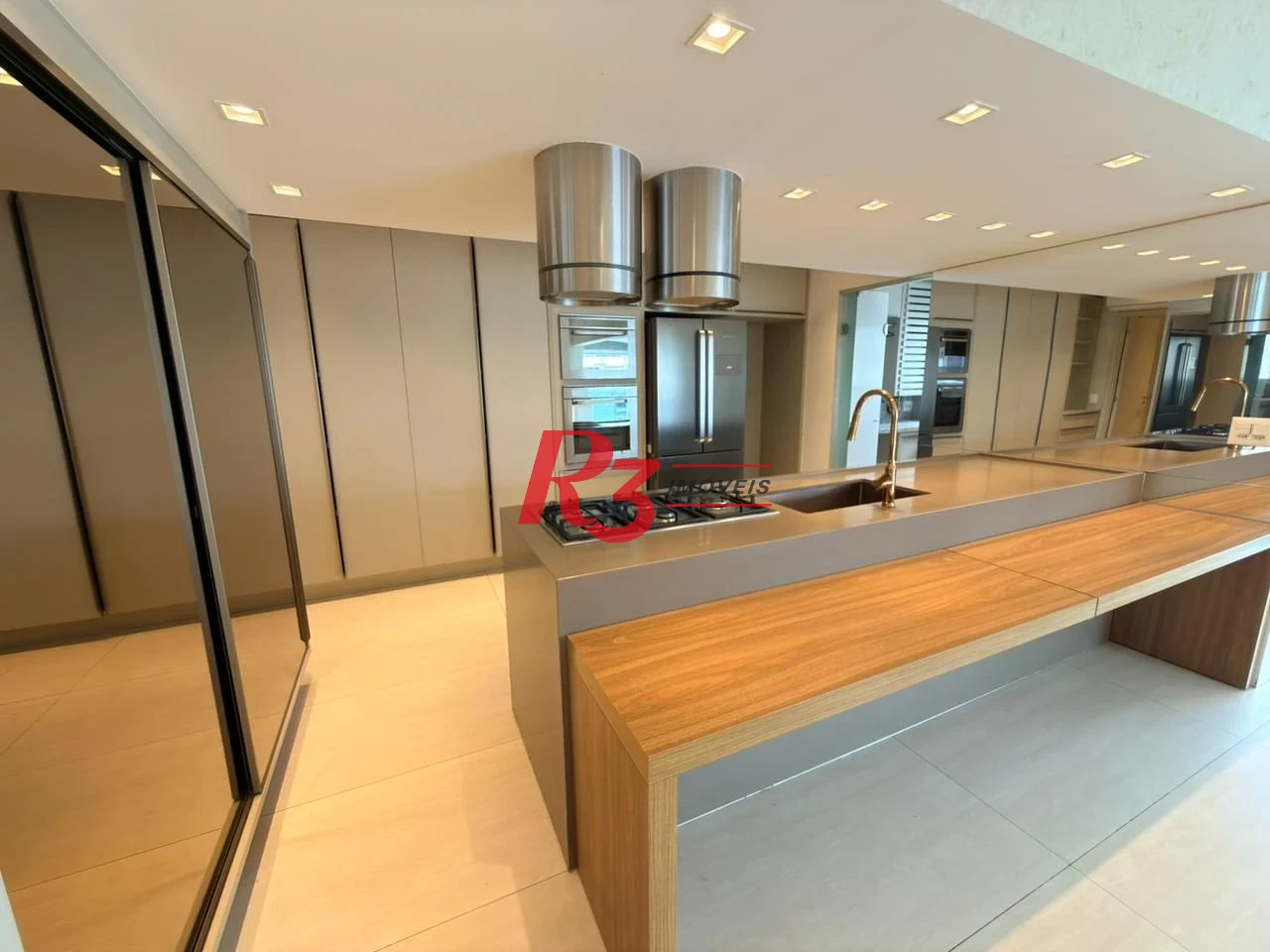 Apartamento à venda, 184 m² por R$ 2.990.000,00 - Boqueirão - Santos/SP