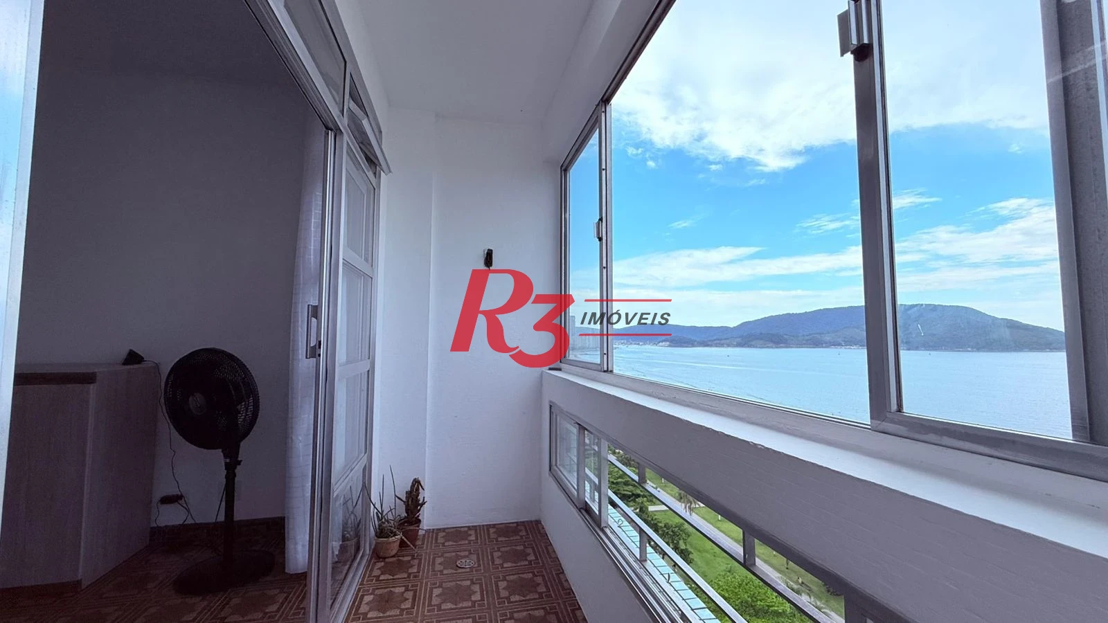Apartamento à venda, 108 m² por R$ 1.200.000,00 - Embaré - Santos/SP