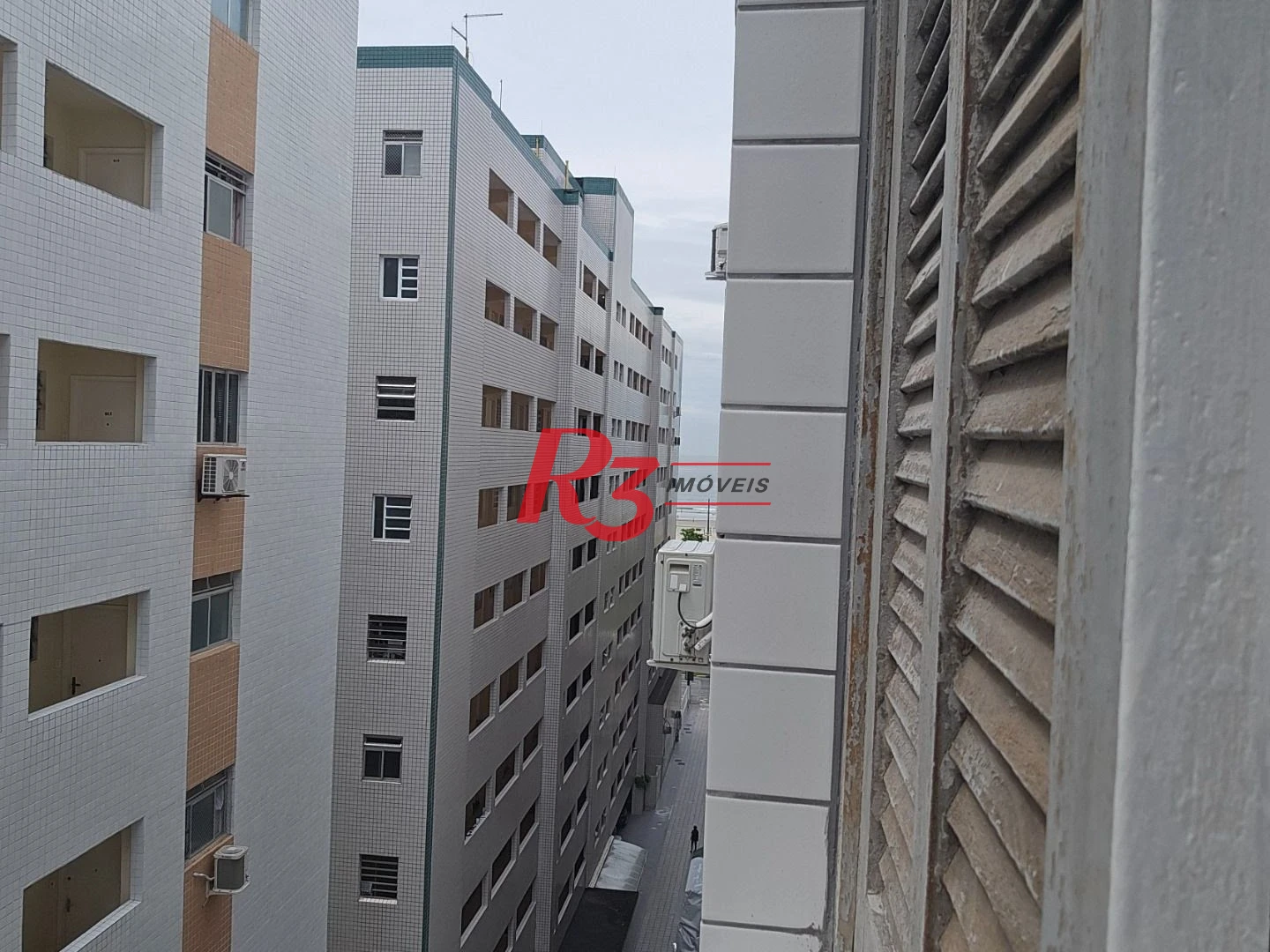 Studio com 1 dormitório à venda, 28 m² por R$ 380.000,00 - Gonzaga - Santos/SP