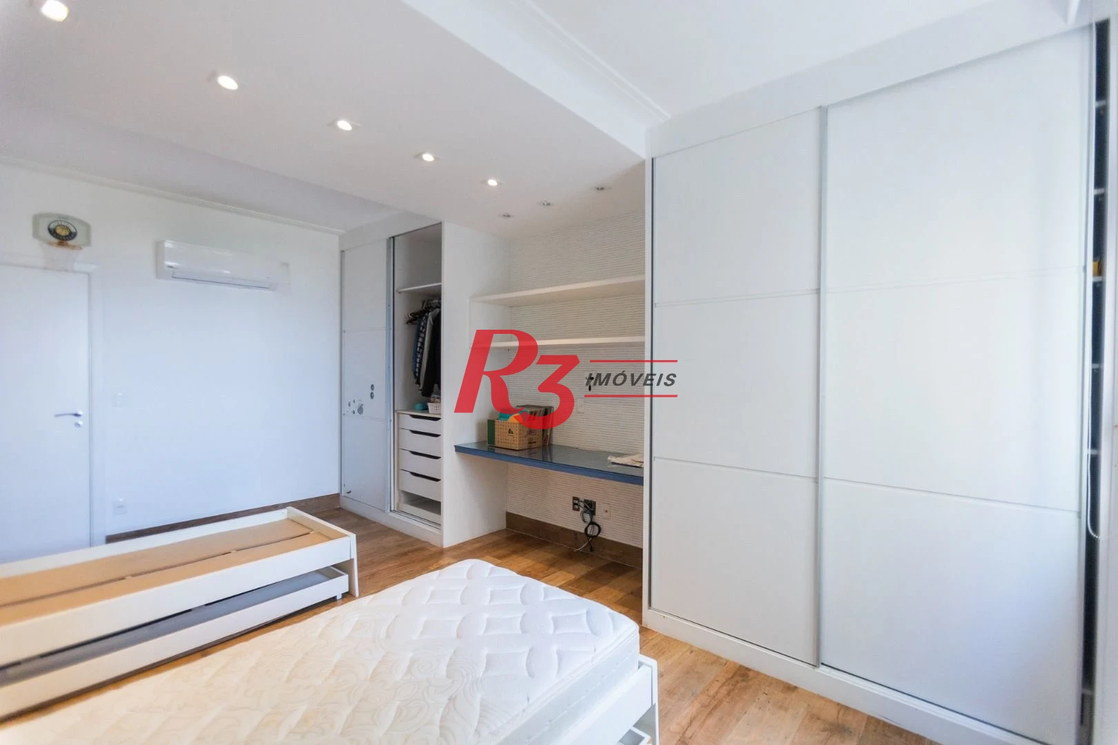 Apartamento à venda, 201 m² por R$ 1.900.000,00 - Pompéia - Santos/SP
