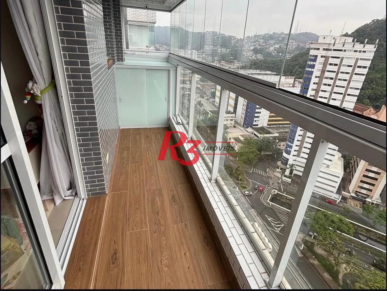 Apartamento com 2 dormitórios para alugar, 54 m² por R$ 6.685,78/mês - Vila Matias - Santos/SP